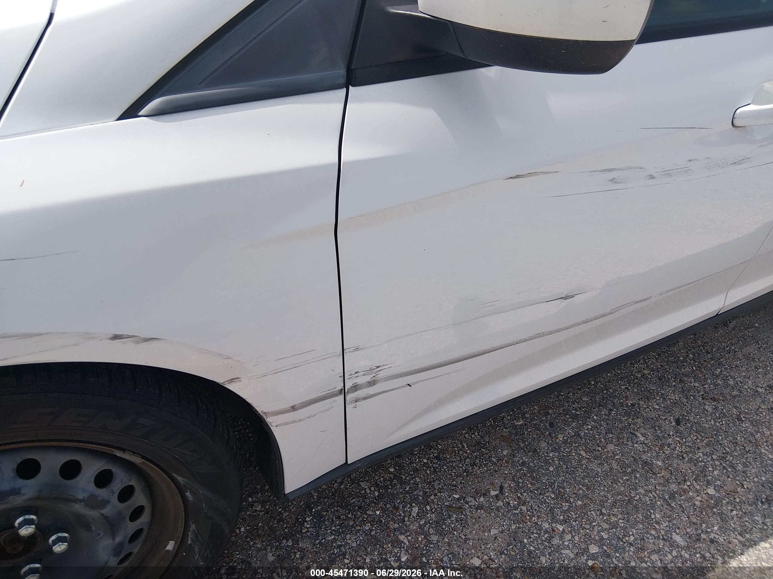 2012 Ford Focus Se Белый vin: 1FAHP3F23CL186506
