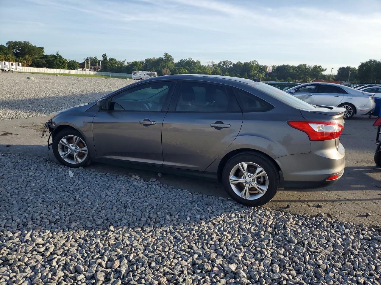 2012 Ford Focus Se Серый vin: 1FAHP3F23CL204924