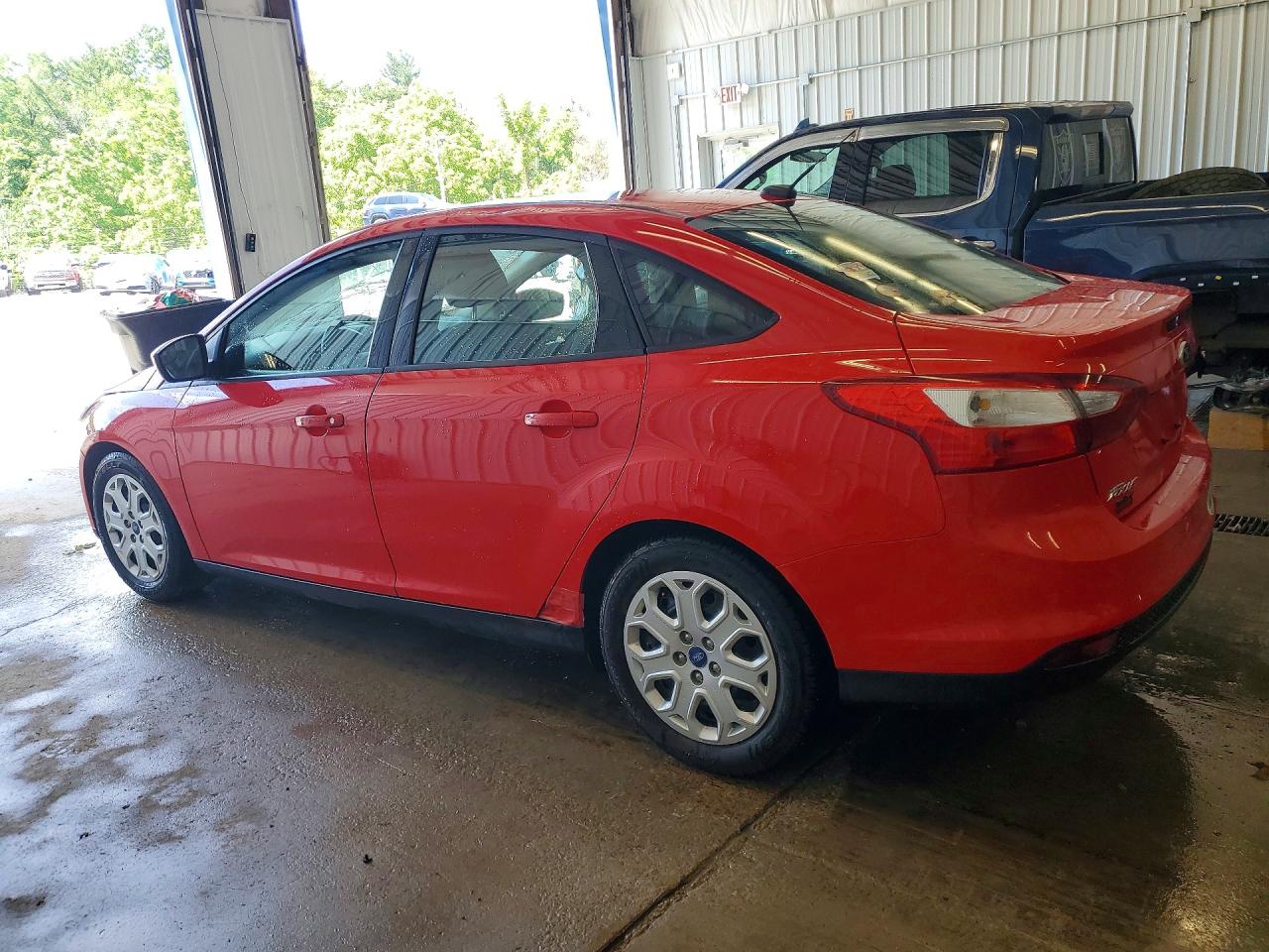 2012 Ford Focus Se Red vin: 1FAHP3F23CL233713