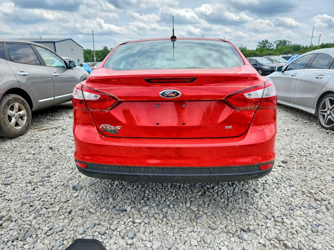 2012 Ford Focus Se Red vin: 1FAHP3F23CL286752
