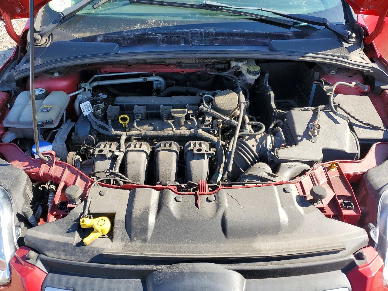 2012 Ford Focus Se Red vin: 1FAHP3F23CL380906