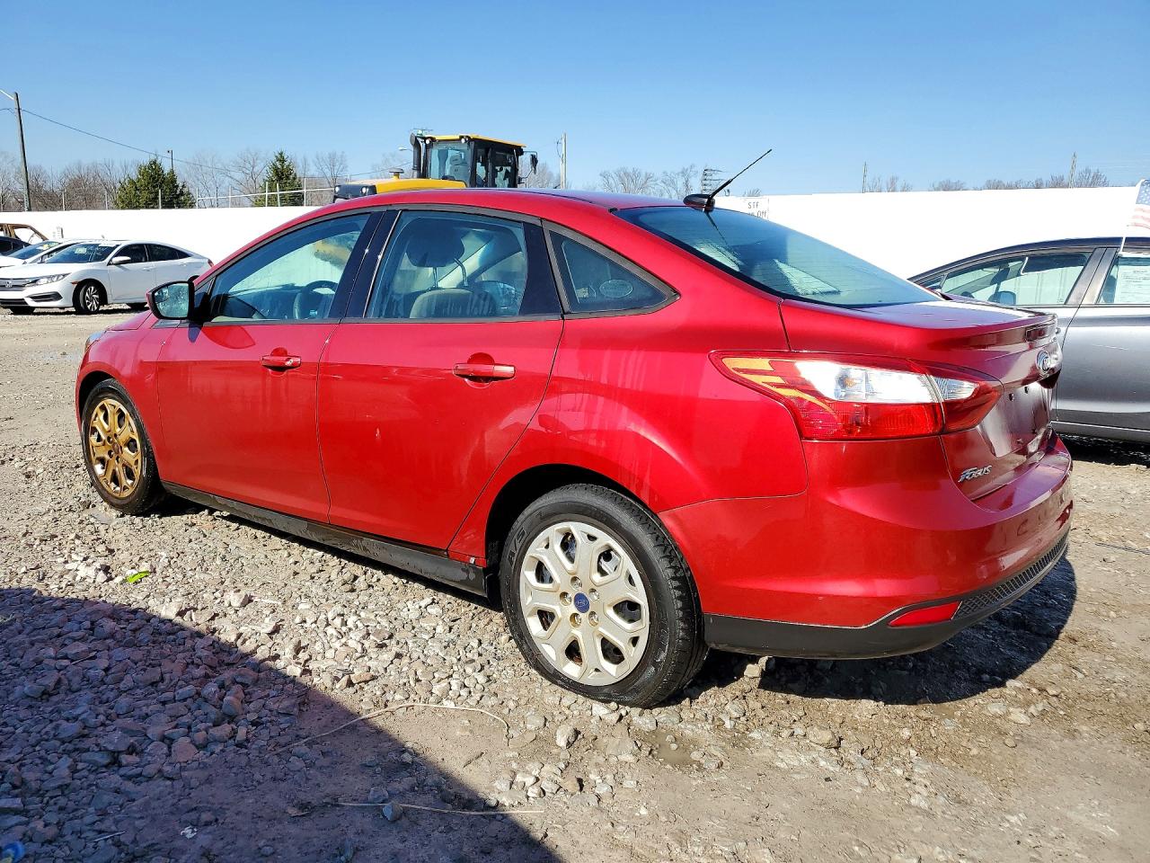 2012 Ford Focus Se Red vin: 1FAHP3F23CL380906