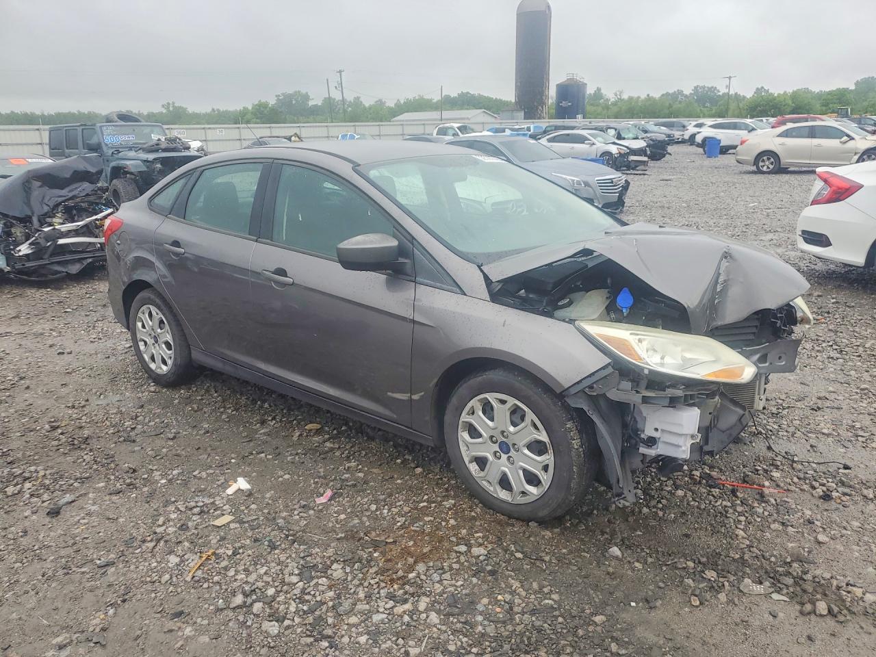 2012 Ford Focus Se Charcoal vin: 1FAHP3F23CL384728