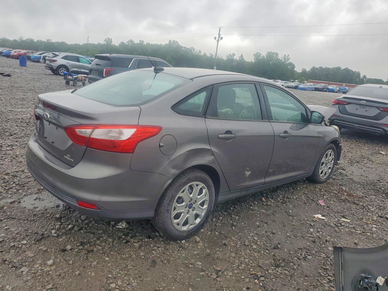 2012 Ford Focus Se Charcoal vin: 1FAHP3F23CL384728