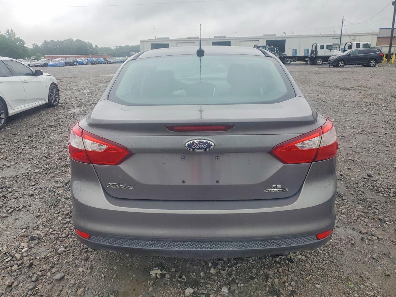 2012 Ford Focus Se Charcoal vin: 1FAHP3F23CL384728