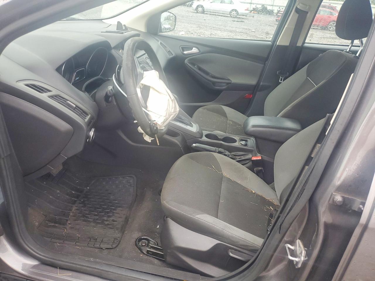 2012 Ford Focus Se Charcoal vin: 1FAHP3F23CL384728