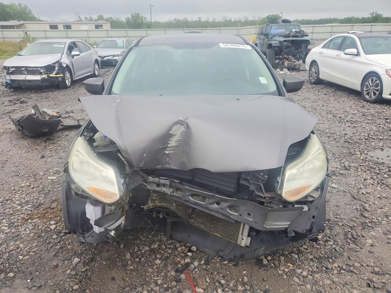 2012 Ford Focus Se Charcoal vin: 1FAHP3F23CL384728