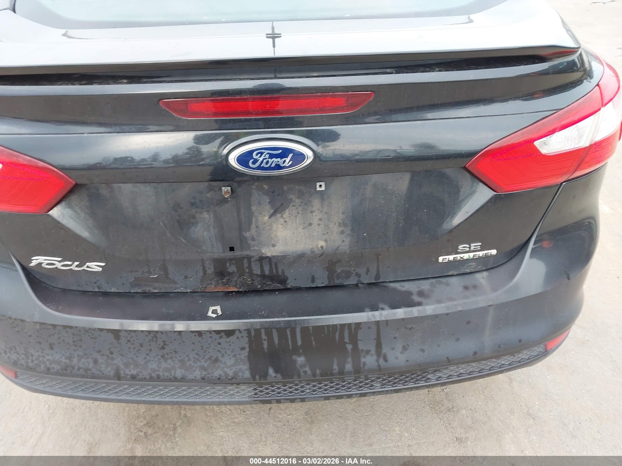 2012 Ford Focus Se Черный vin: 1FAHP3F23CL391176