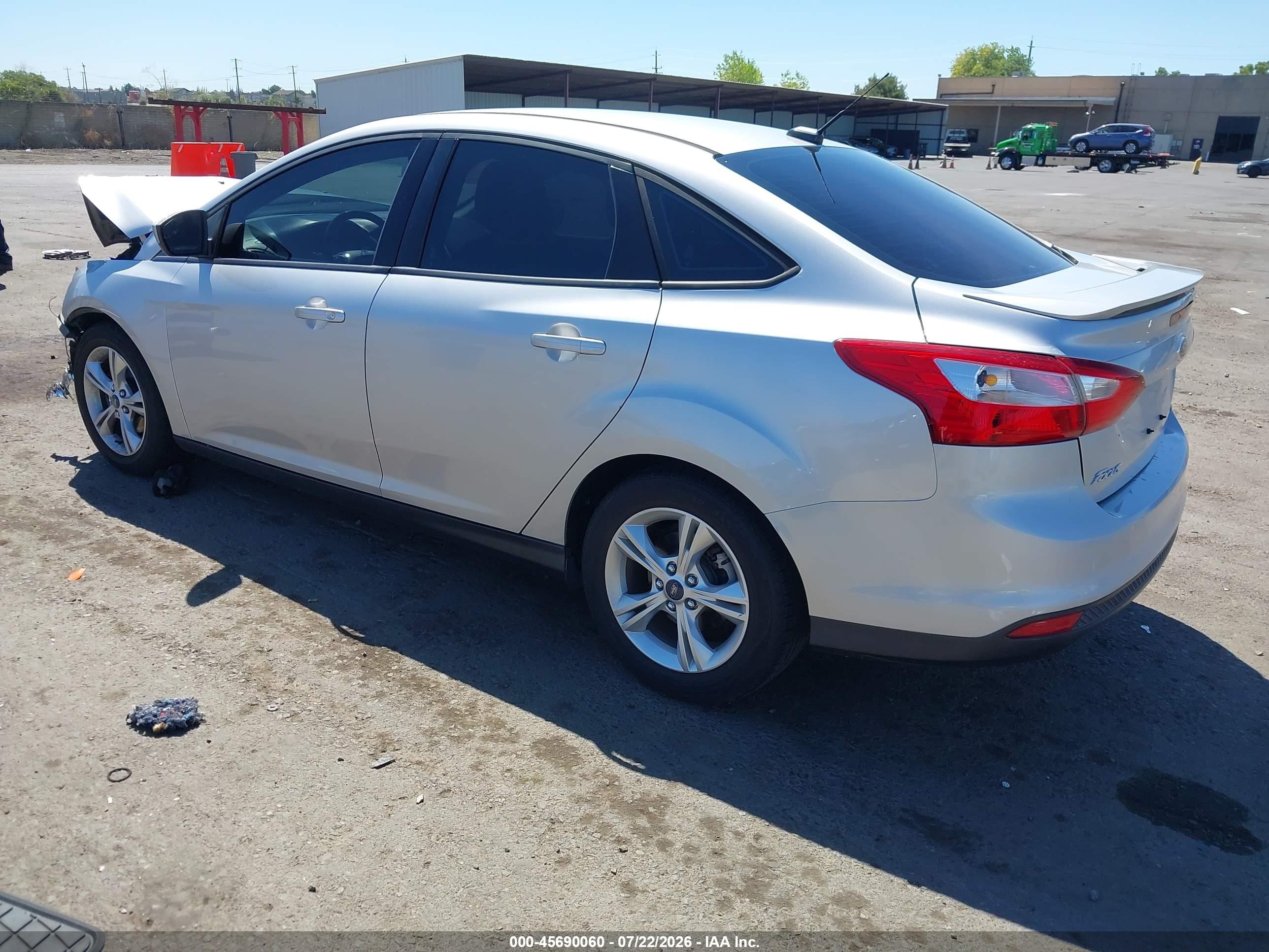 2012 Ford Focus Se Серебряный vin: 1FAHP3F23CL452848