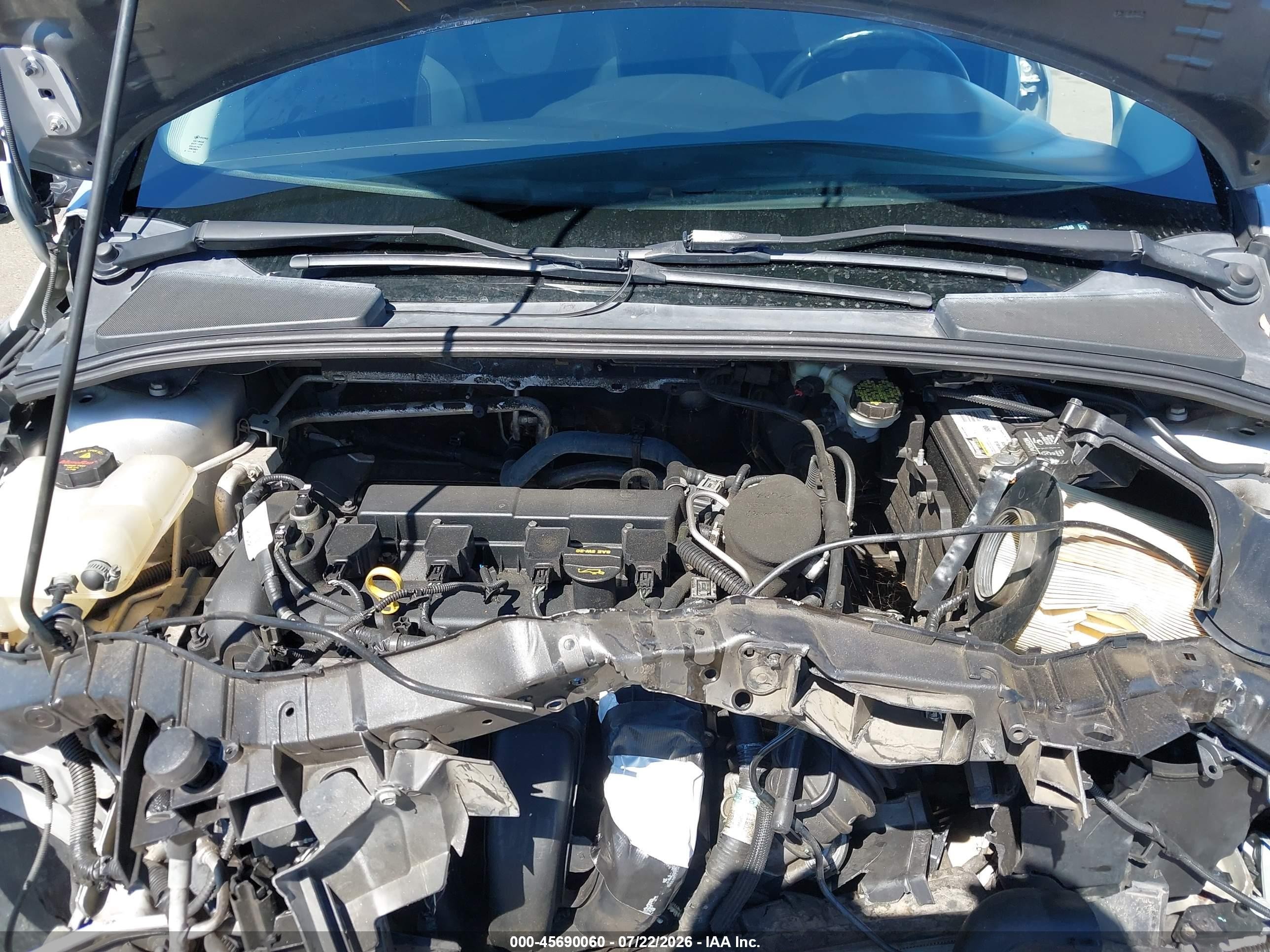 2012 Ford Focus Se Серебряный vin: 1FAHP3F23CL452848