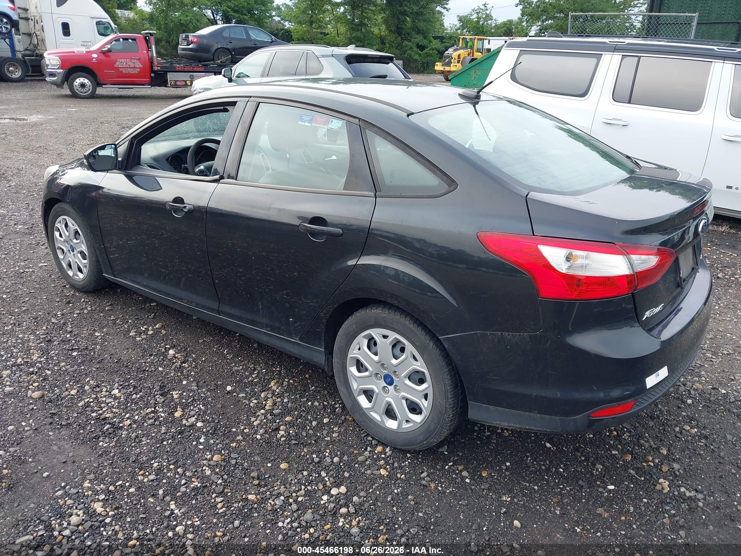 2012 Ford Focus Se Gray vin: 1FAHP3F24CL137864