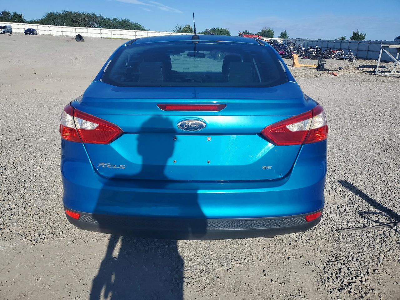 2012 Ford Focus Se Blue vin: 1FAHP3F24CL139081
