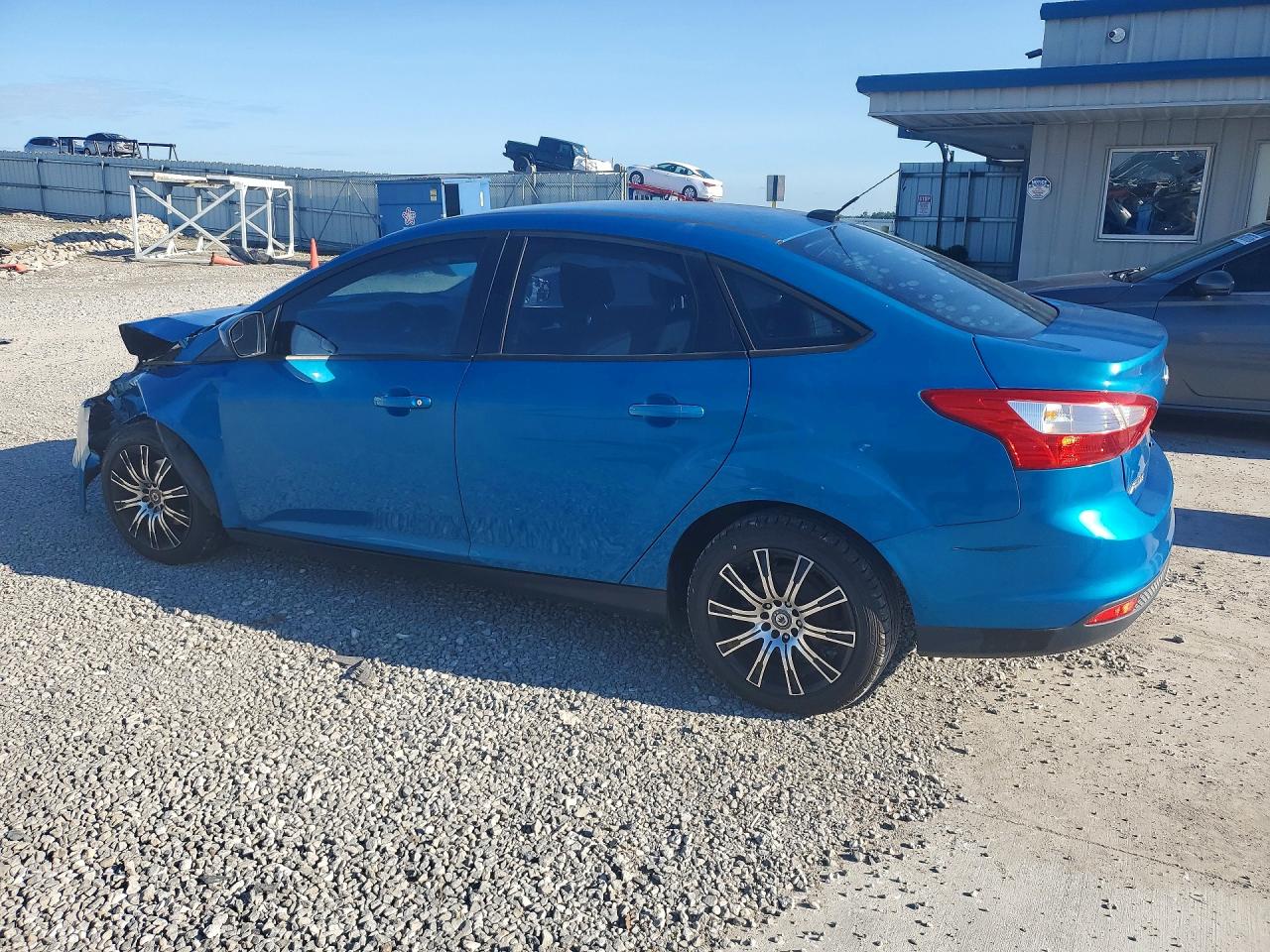 2012 Ford Focus Se Blue vin: 1FAHP3F24CL139081