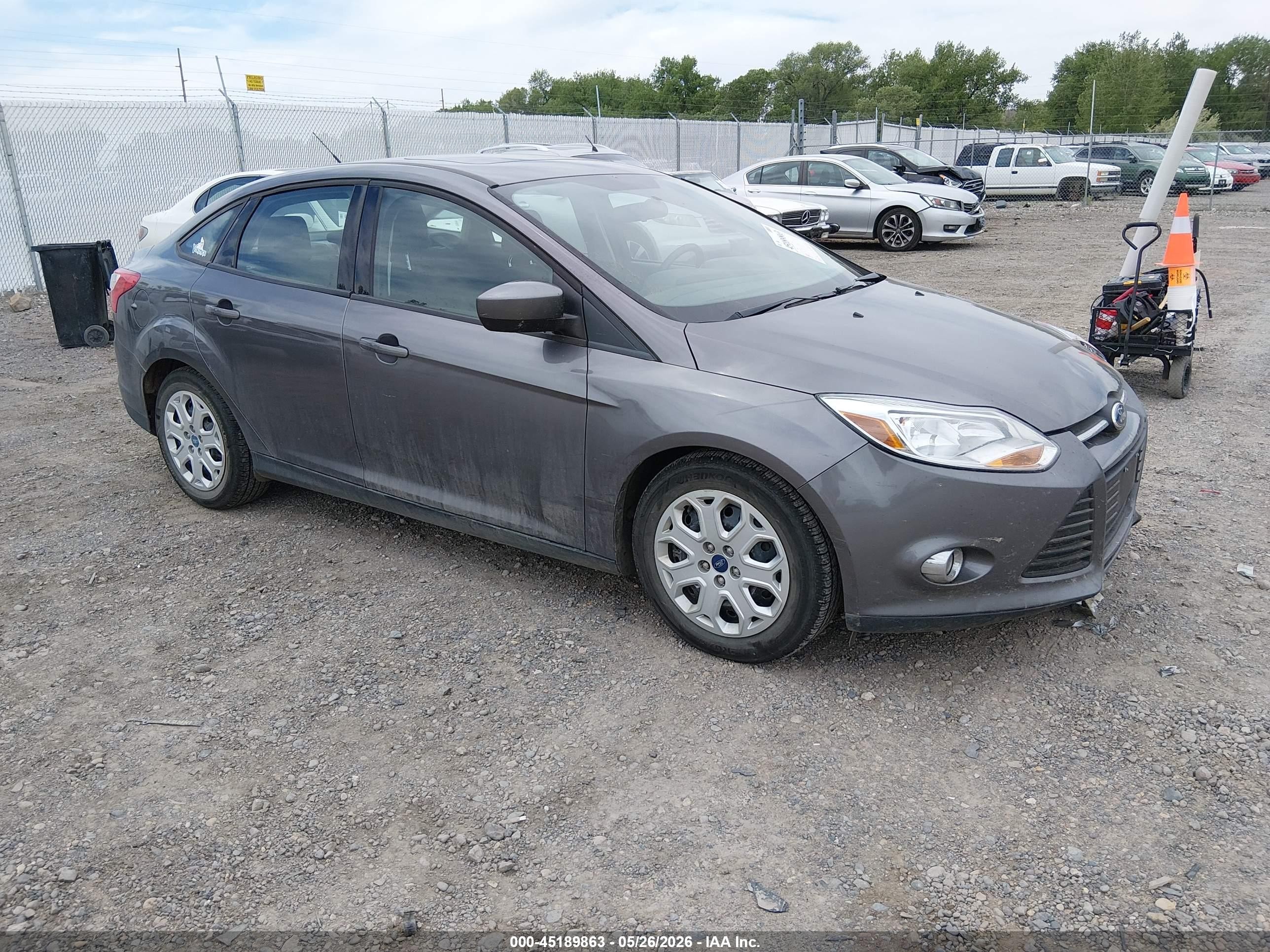 2012 Ford Focus Se Gray vin: 1FAHP3F24CL155782