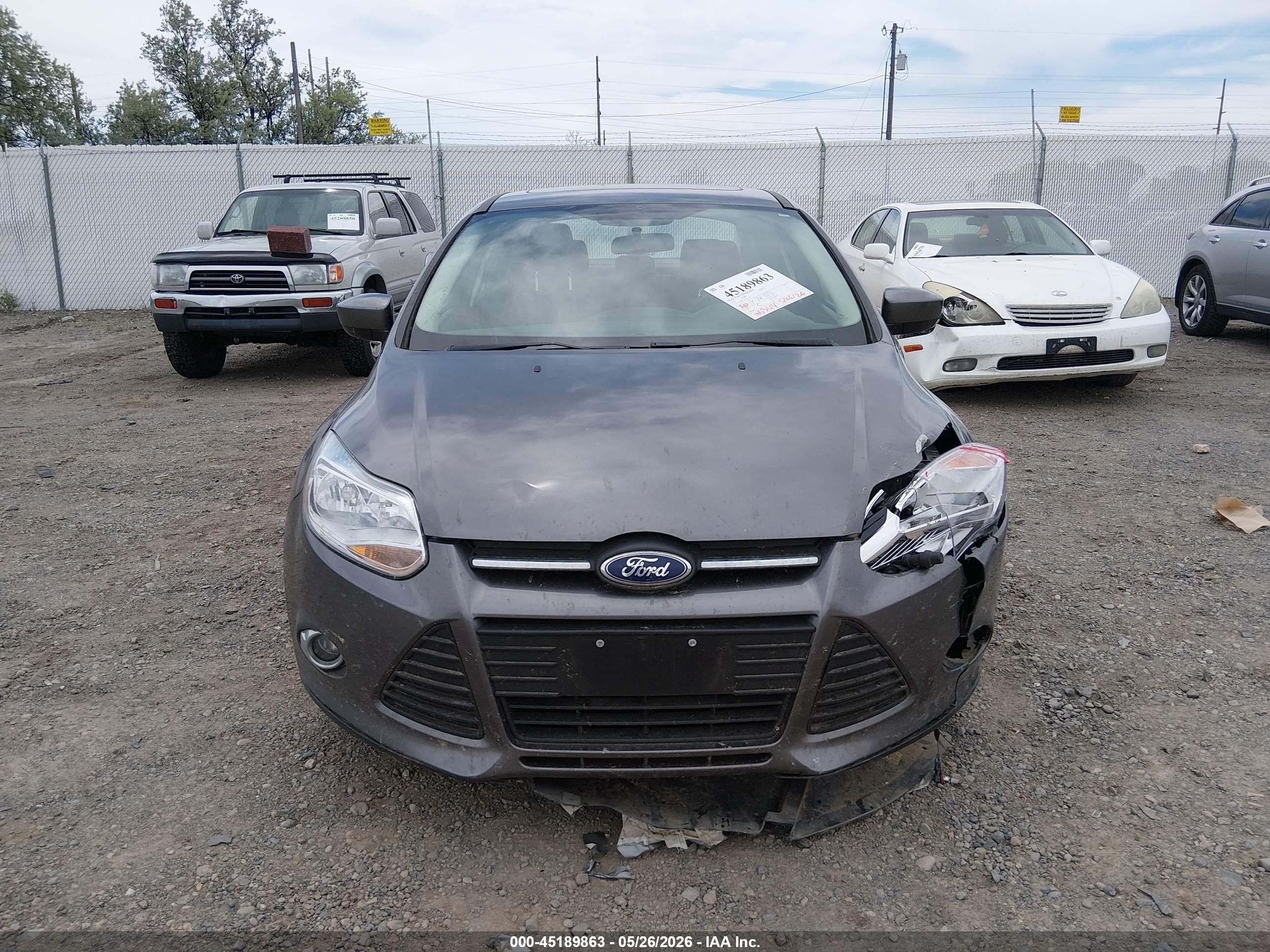 2012 Ford Focus Se Gray vin: 1FAHP3F24CL155782