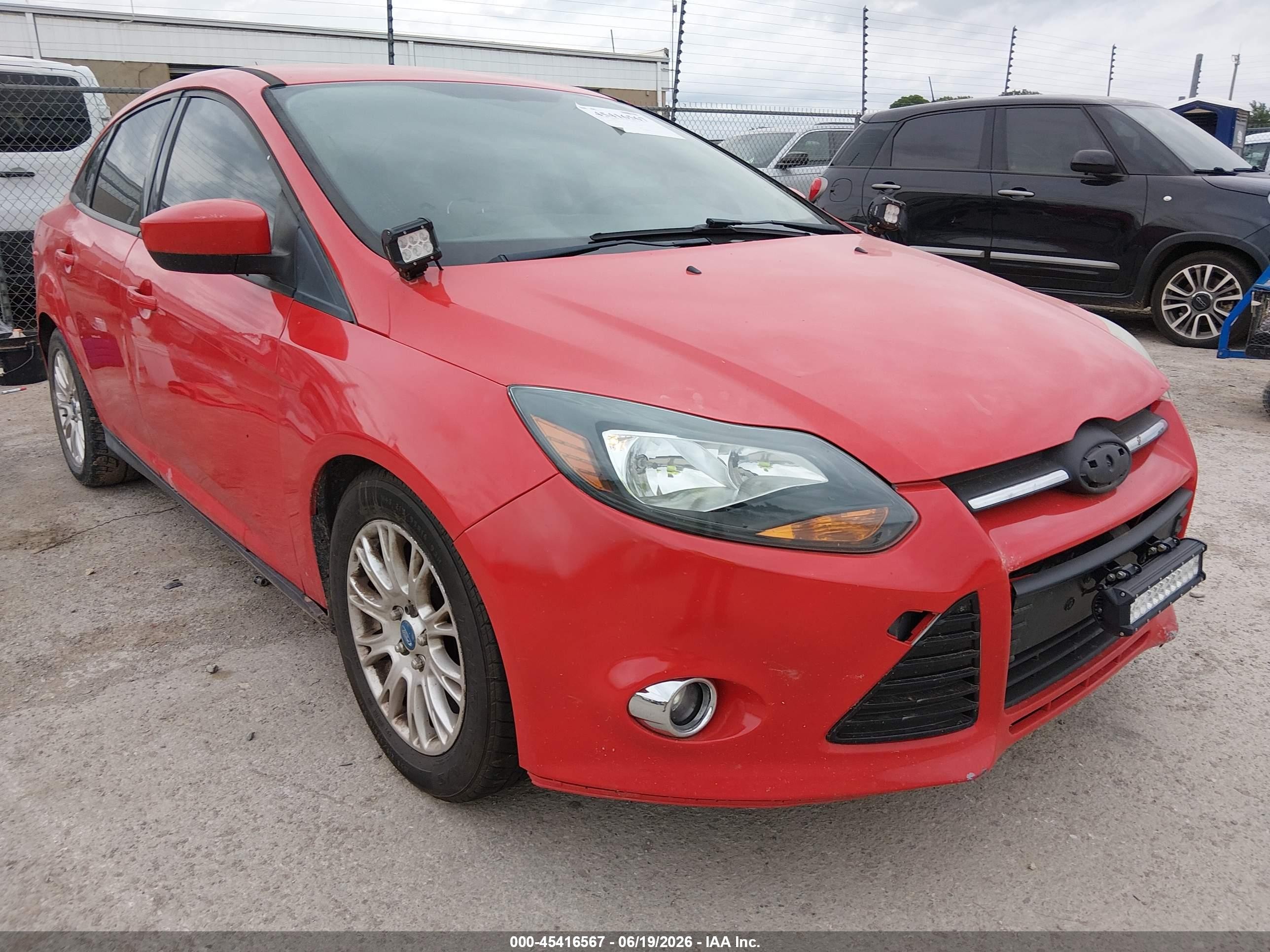 2012 Ford Focus Se Red vin: 1FAHP3F24CL204267
