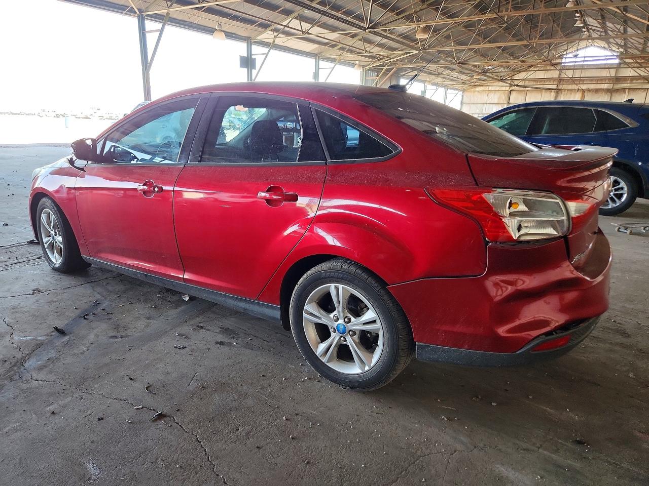 2012 Ford Focus Se Red vin: 1FAHP3F24CL237091