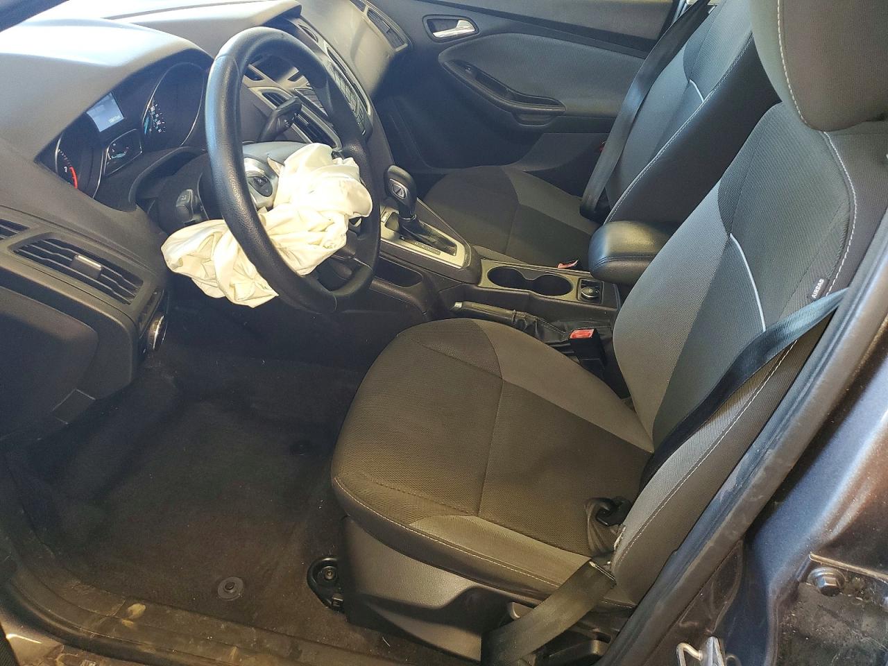 2012 Ford Focus Se Gray vin: 1FAHP3F24CL260144