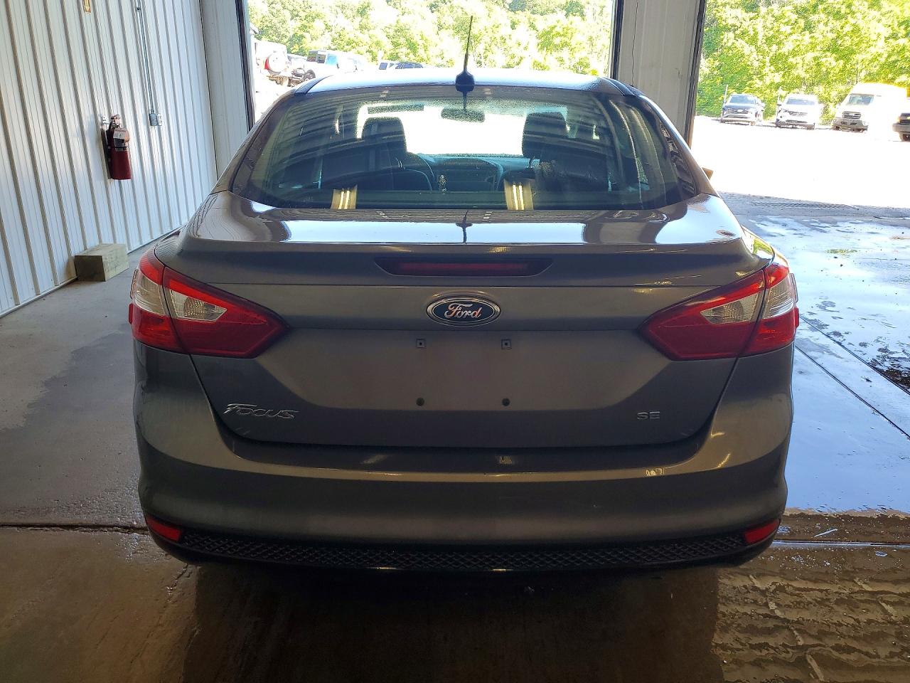 2012 Ford Focus Se Gray vin: 1FAHP3F24CL260144