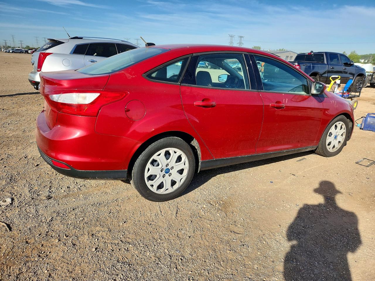 2012 Ford Focus Se Red vin: 1FAHP3F24CL276683