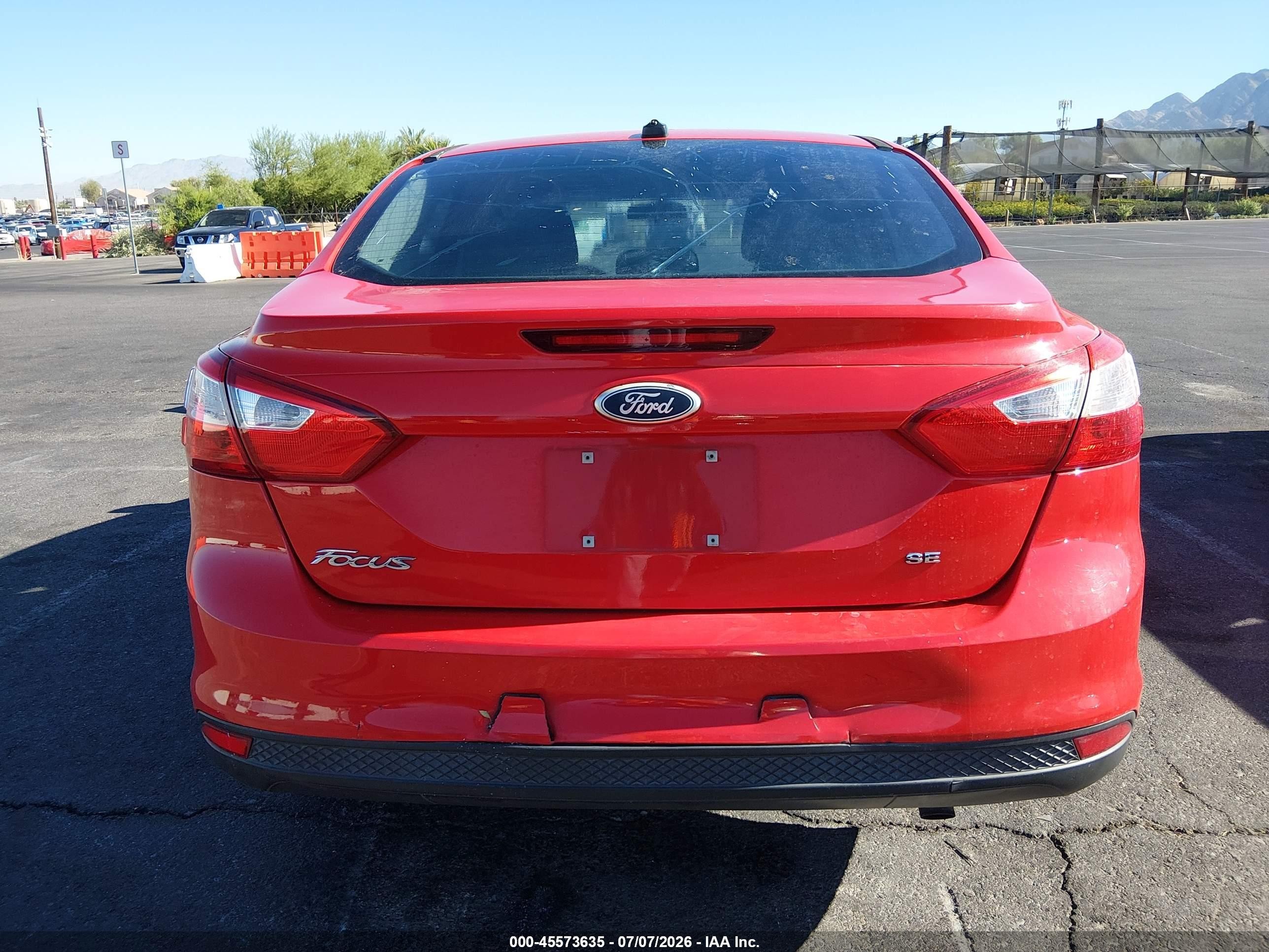 2012 Ford Focus Se Красный vin: 1FAHP3F24CL291071