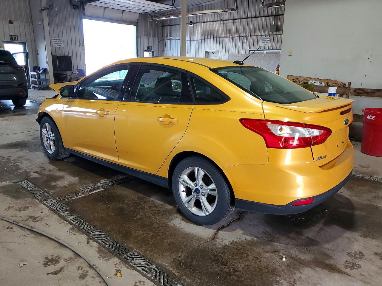 2012 Ford Focus Se Gold vin: 1FAHP3F24CL310475