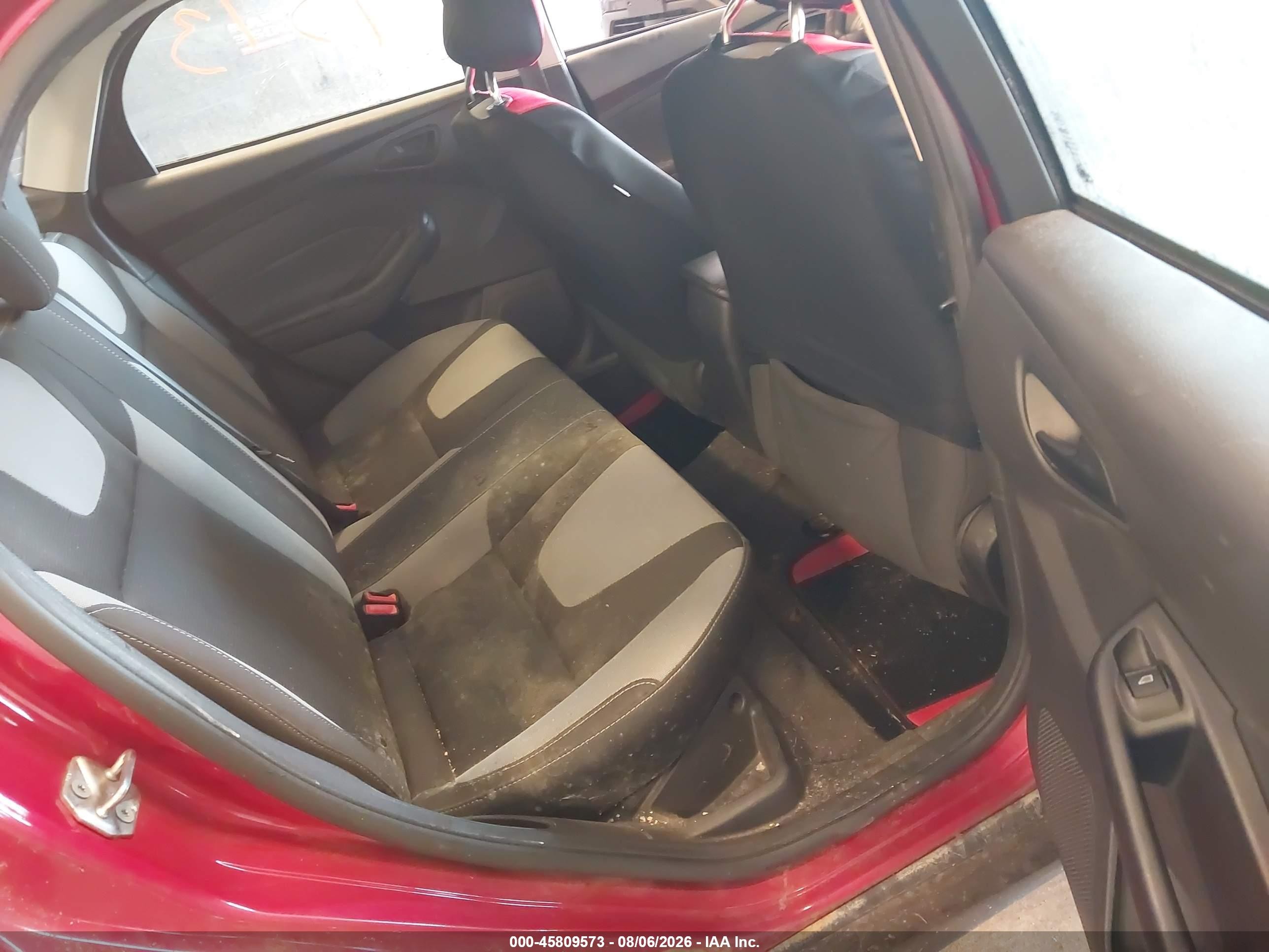 2012 Ford Focus Se Red vin: 1FAHP3F24CL311965