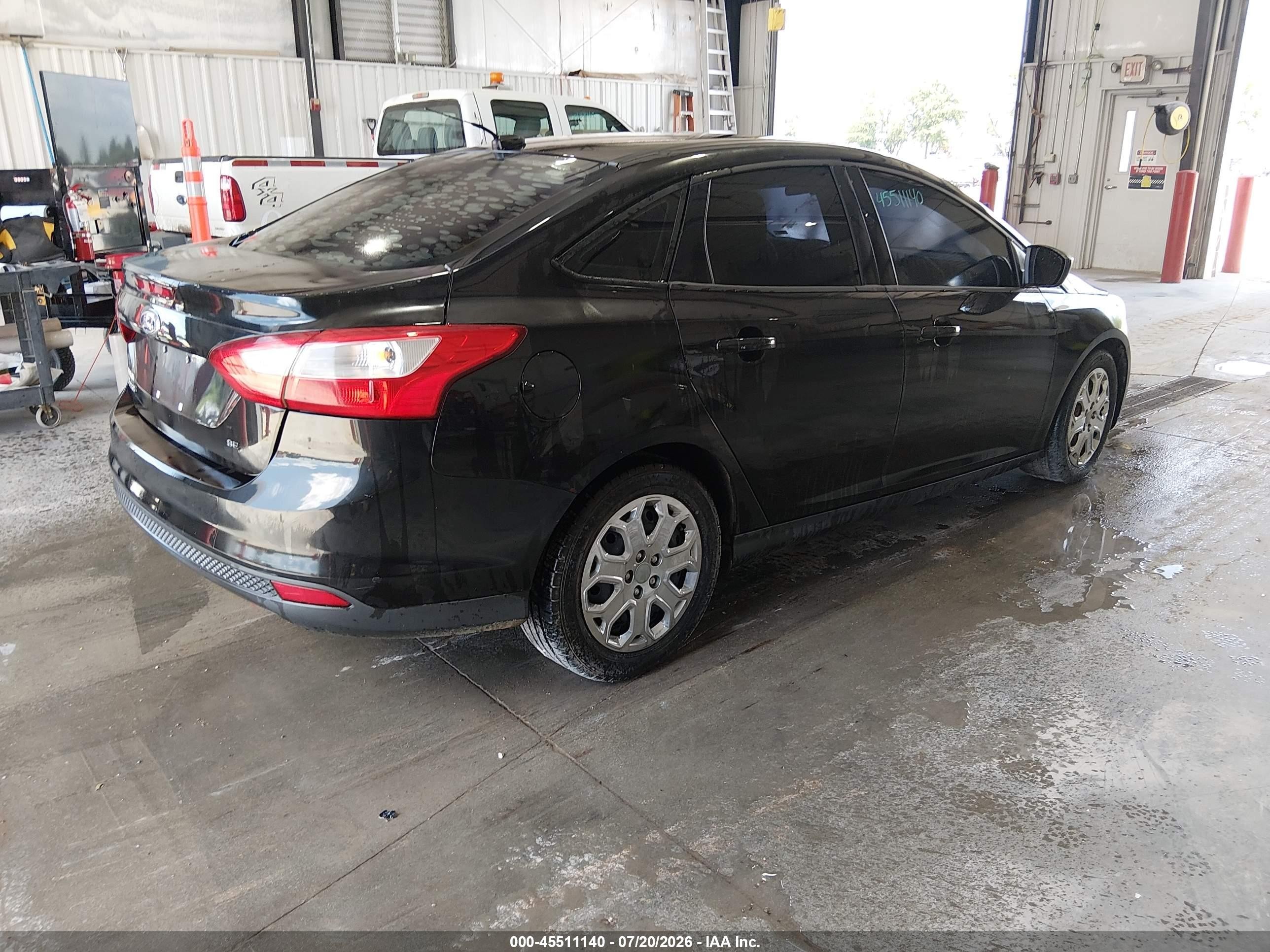2012 Ford Focus Se Black vin: 1FAHP3F24CL353343