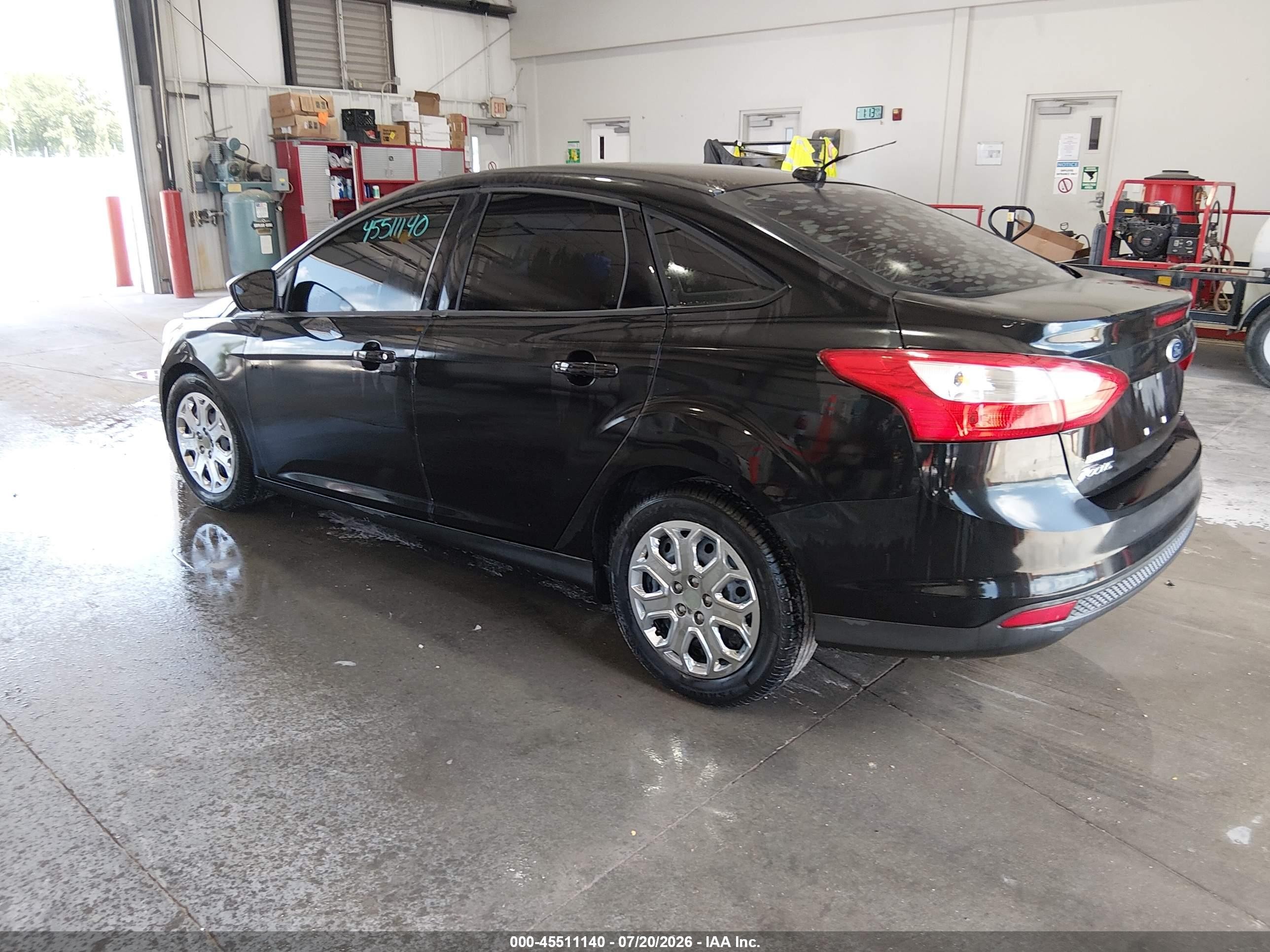 2012 Ford Focus Se Black vin: 1FAHP3F24CL353343