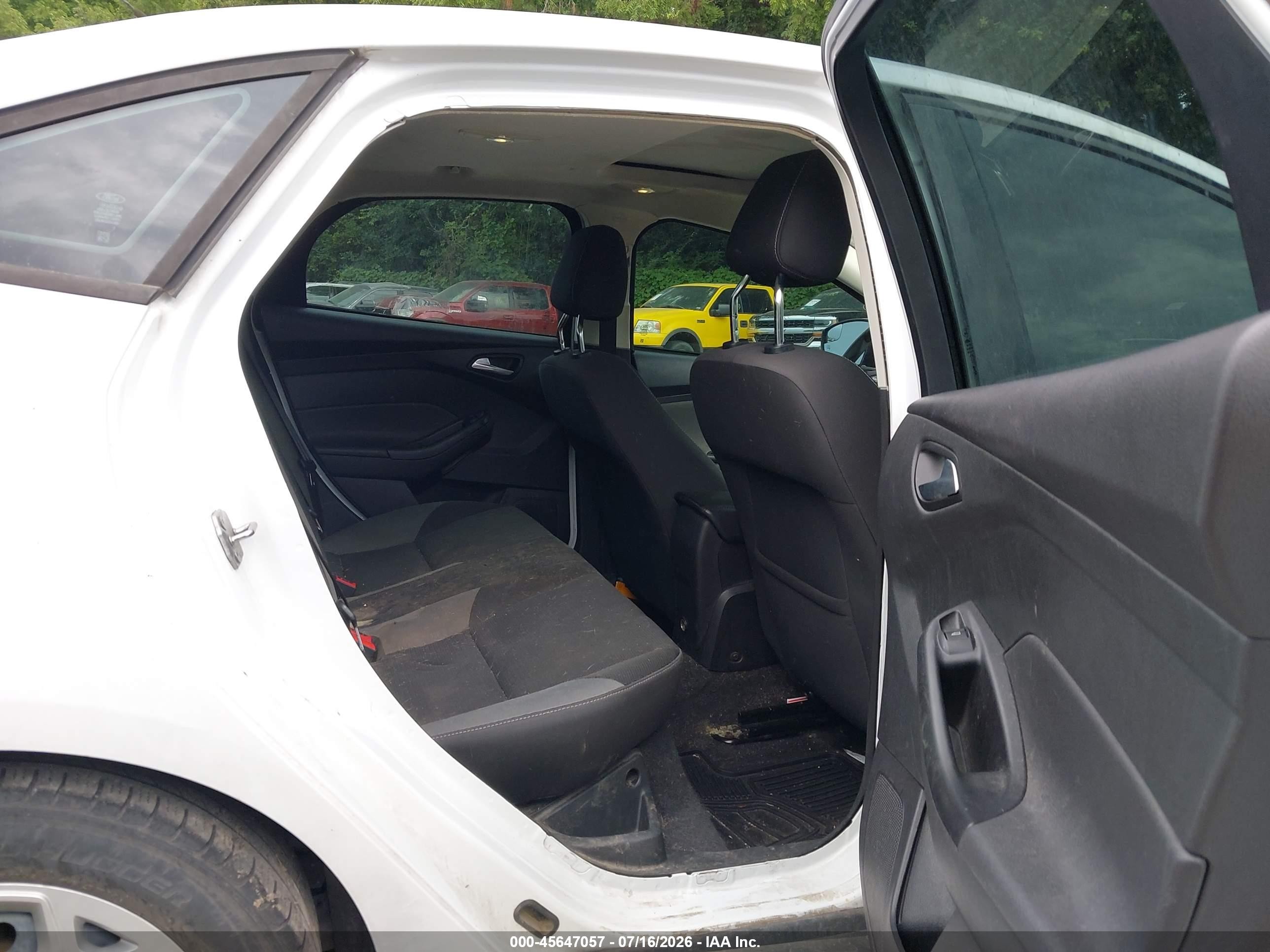 2012 Ford Focus Se White vin: 1FAHP3F24CL362060