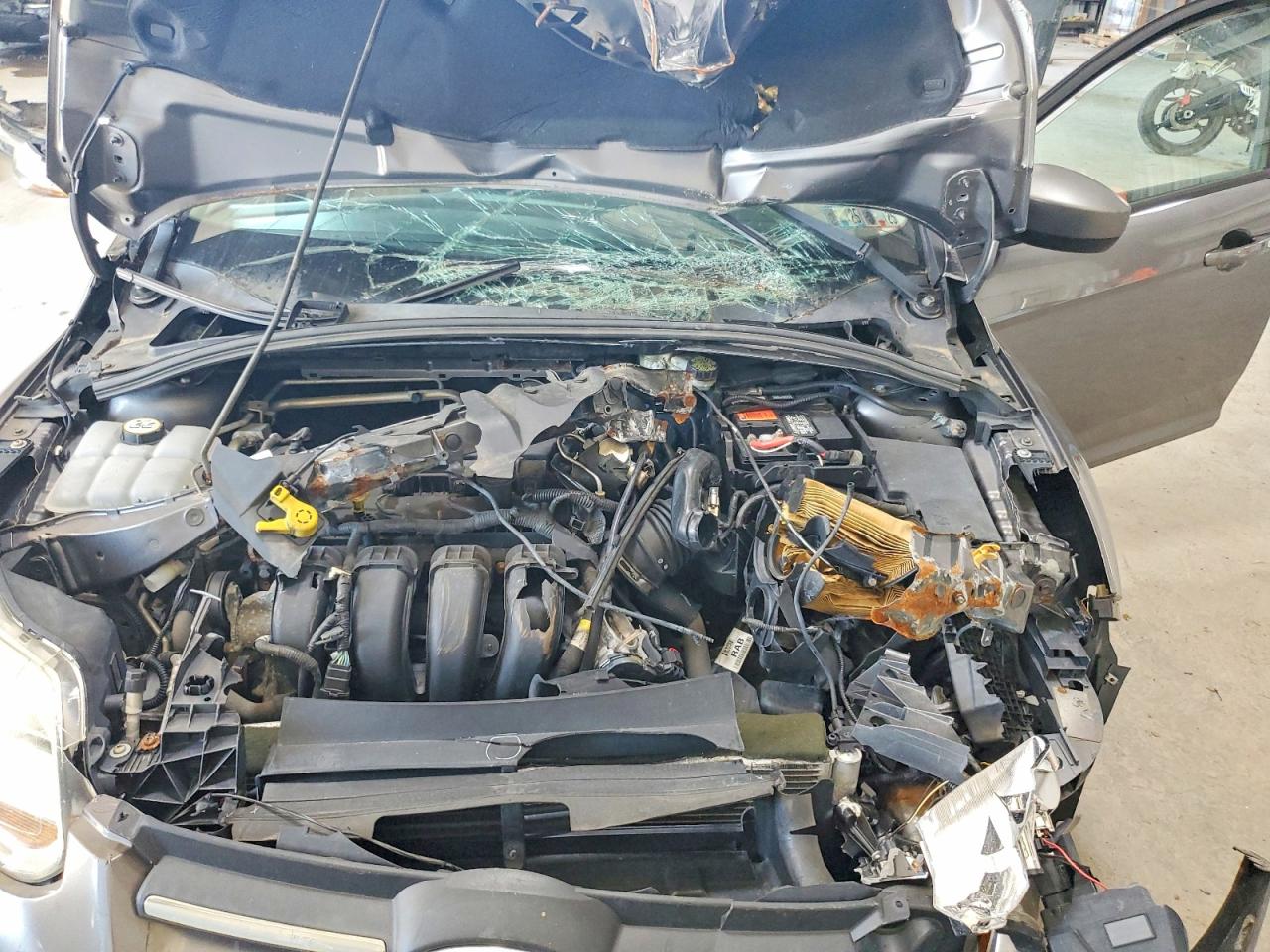 2012 Ford Focus Se Gray vin: 1FAHP3F24CL370501