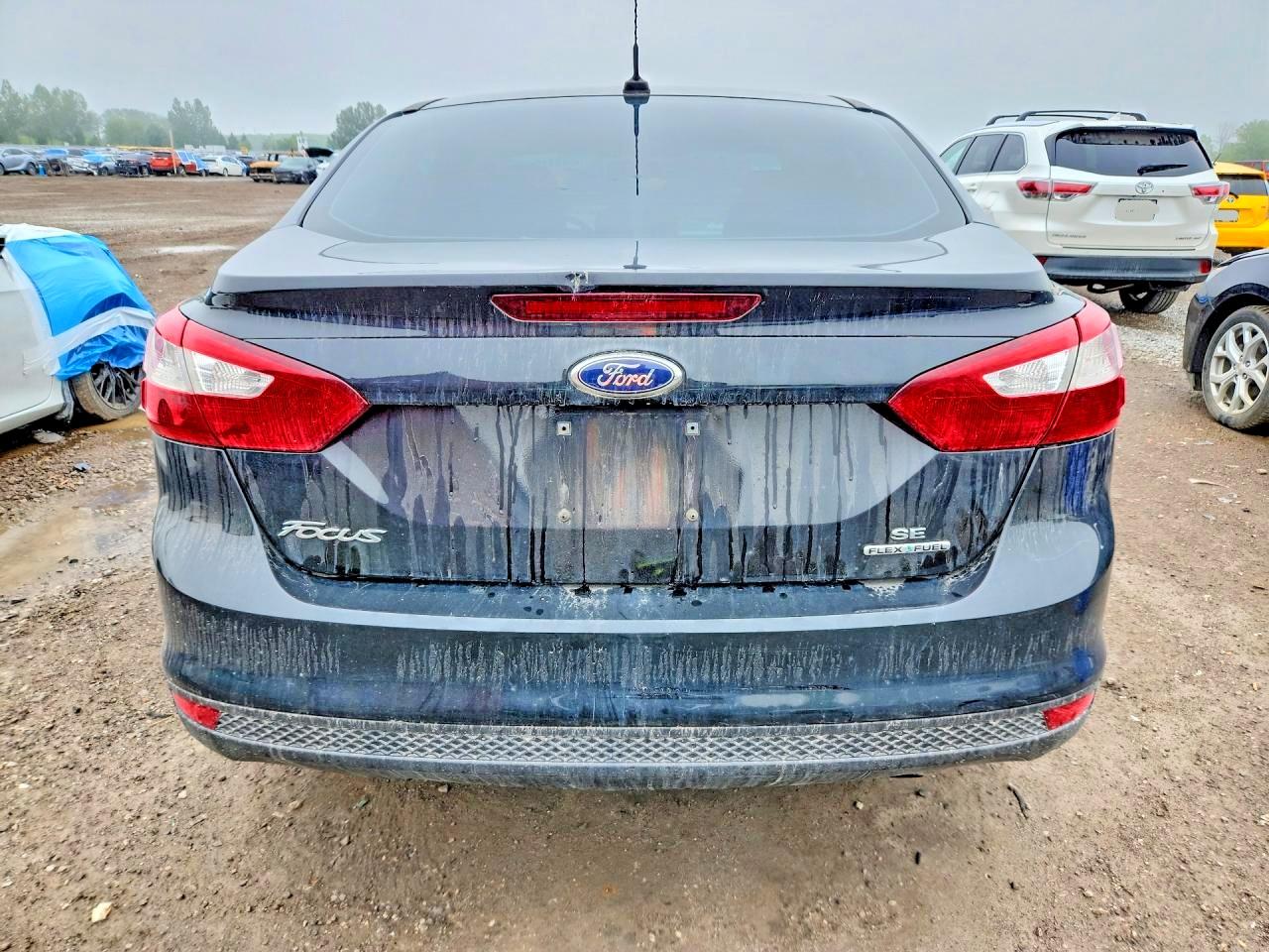 2012 Ford Focus Se Black vin: 1FAHP3F24CL412133