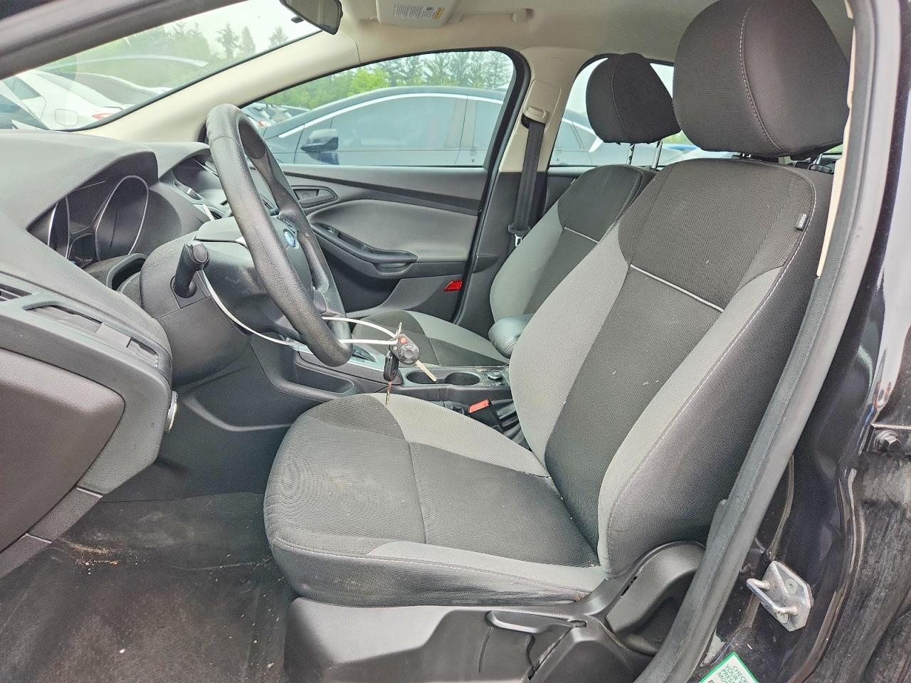 2012 Ford Focus Se Black vin: 1FAHP3F24CL412133