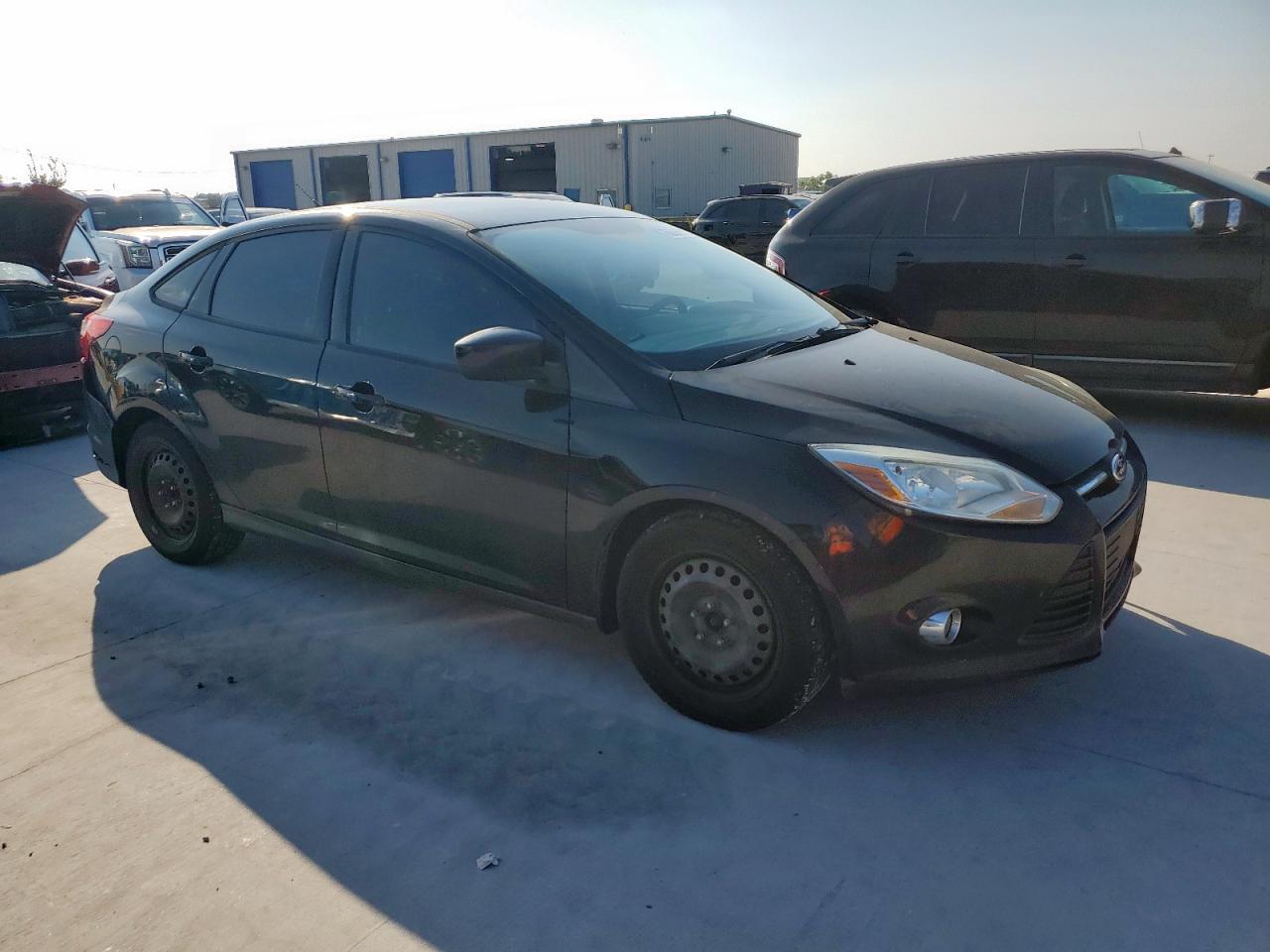 2012 Ford Focus Se Black vin: 1FAHP3F24CL466547