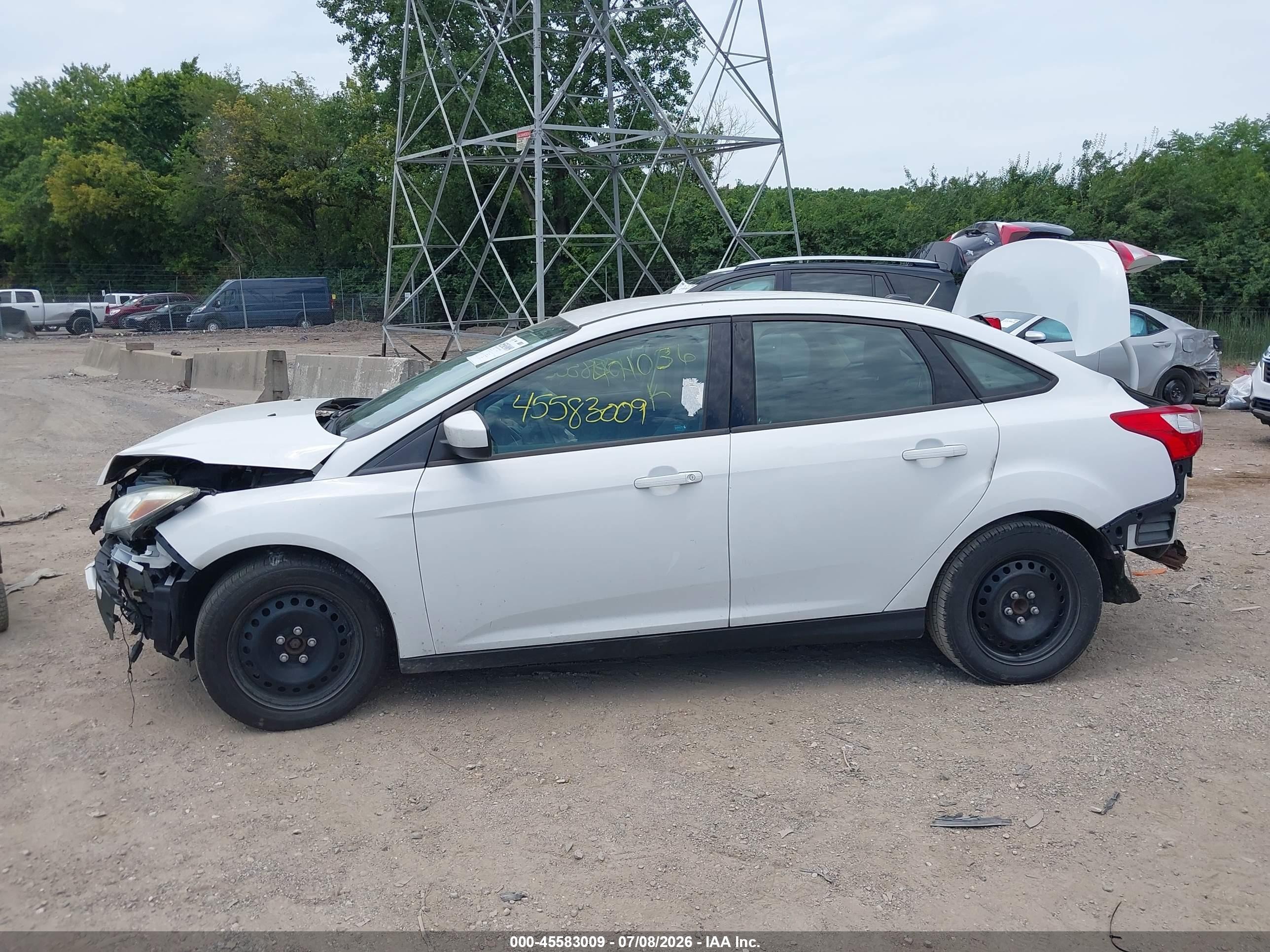 2012 Ford Focus Se White vin: 1FAHP3F24CL471036
