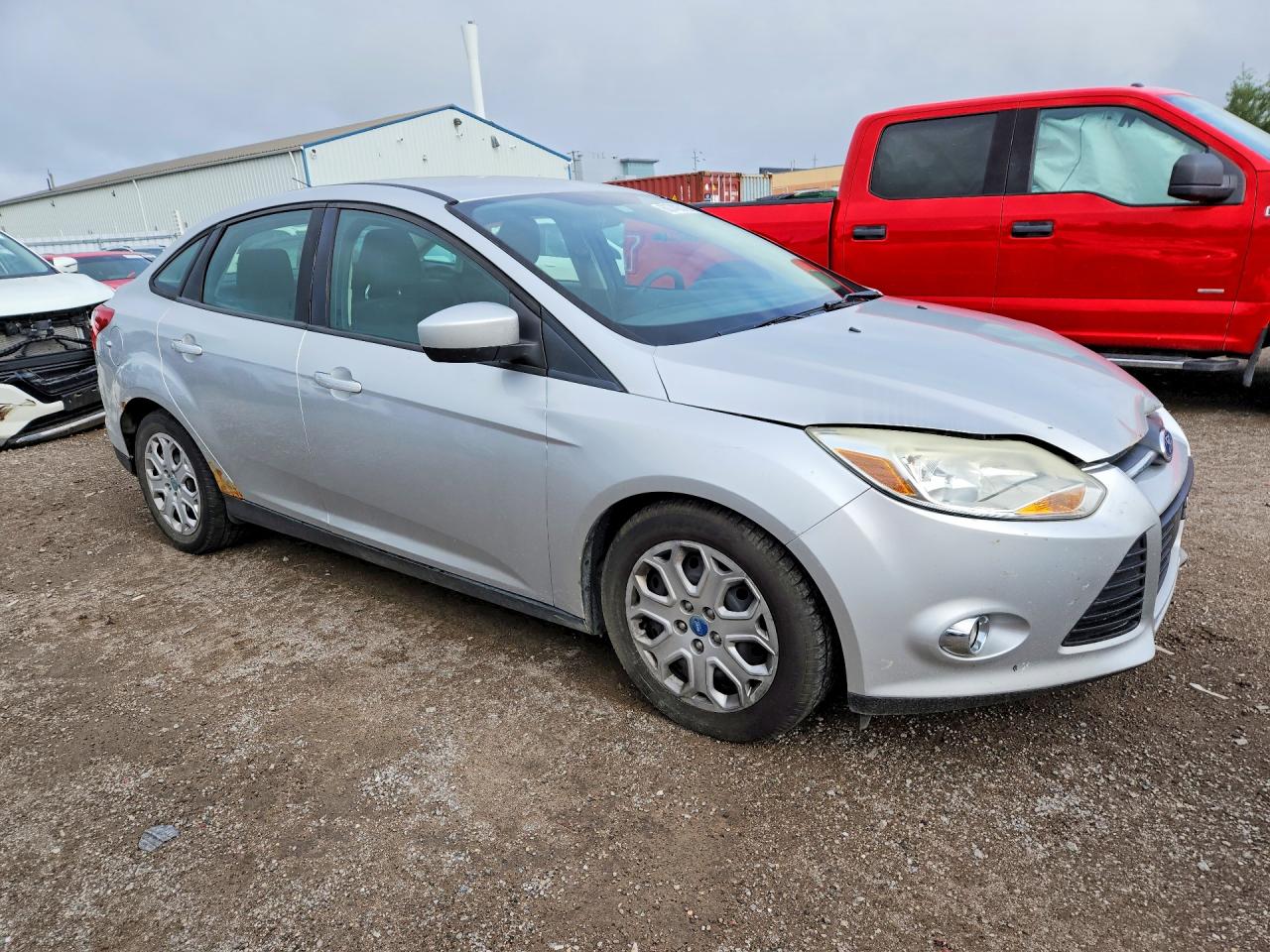 2012 Ford Focus Se Серебряный vin: 1FAHP3F25CL116098