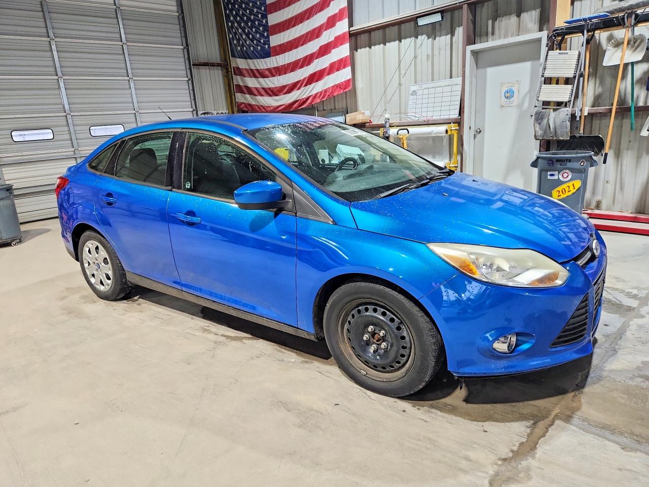 2012 Ford Focus Se Синий vin: 1FAHP3F25CL119812