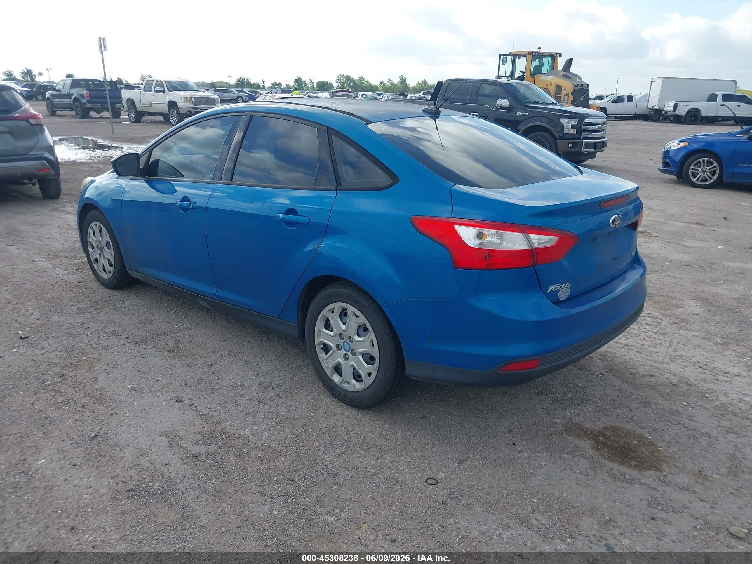 2012 Ford Focus Se Blue vin: 1FAHP3F25CL139445