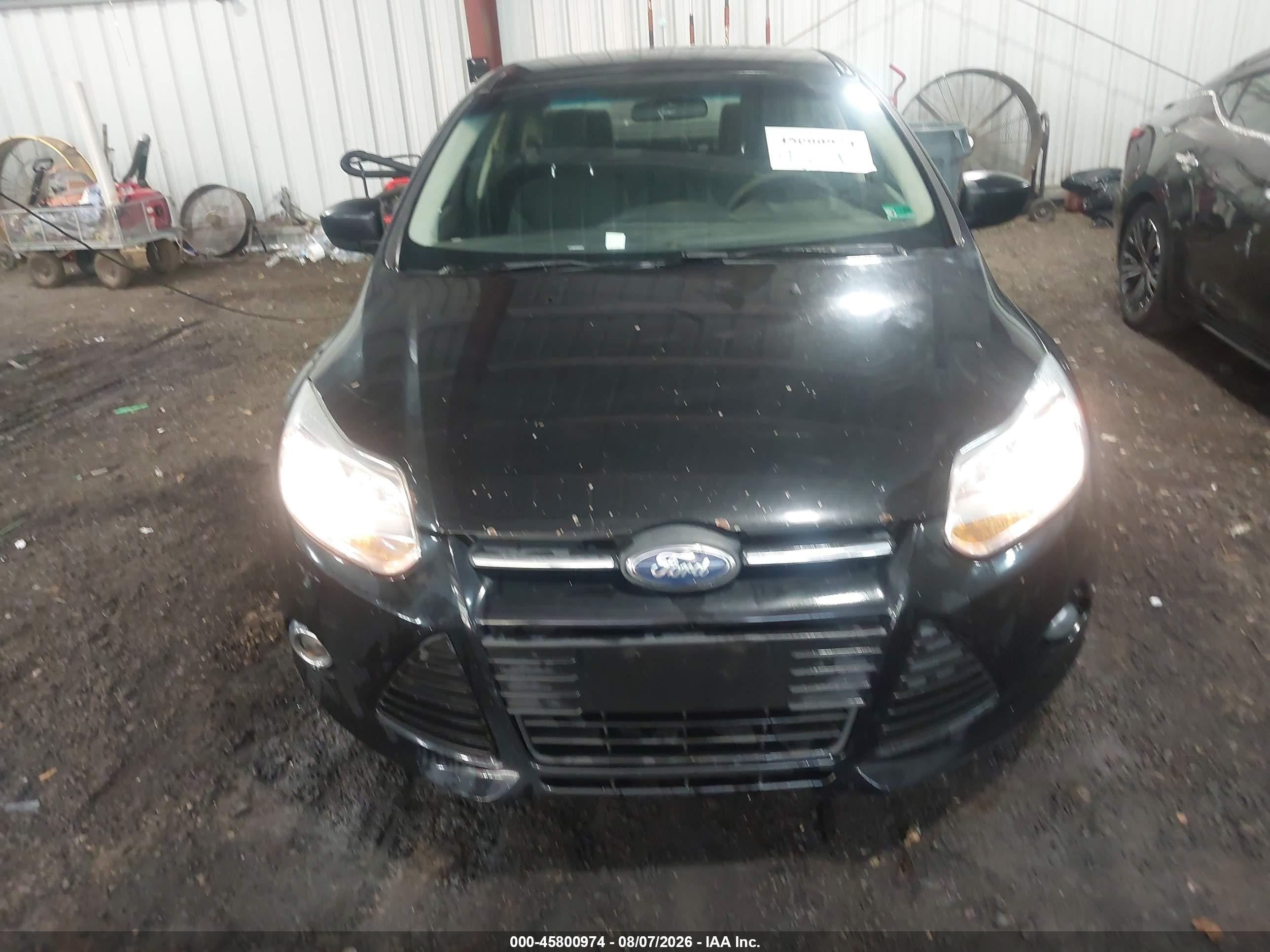 2012 Ford Focus Se Черный vin: 1FAHP3F25CL148596