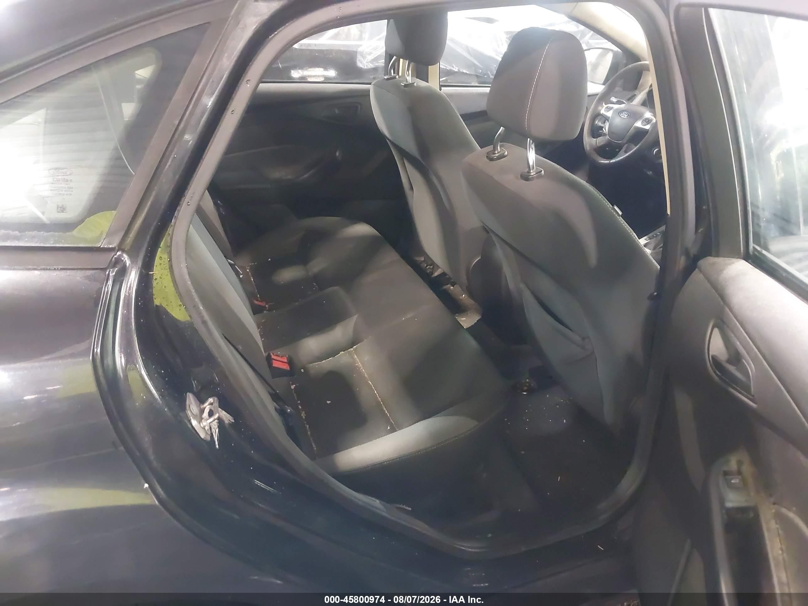 2012 Ford Focus Se Черный vin: 1FAHP3F25CL148596