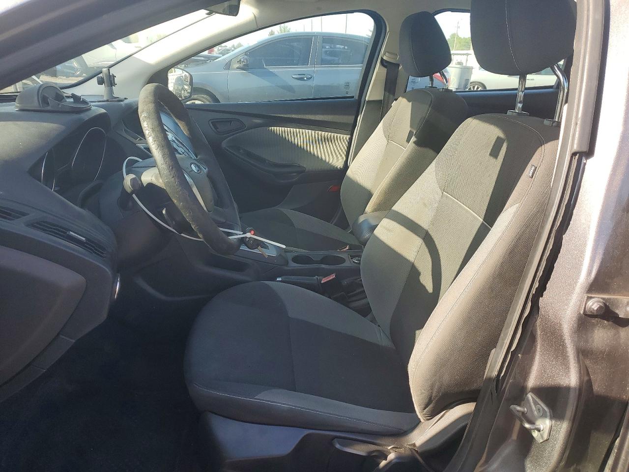 2012 Ford Focus Se Silver vin: 1FAHP3F25CL179752