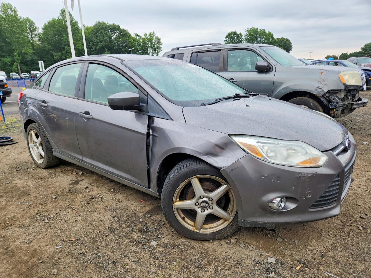2012 Ford Focus Se Gray vin: 1FAHP3F25CL193201