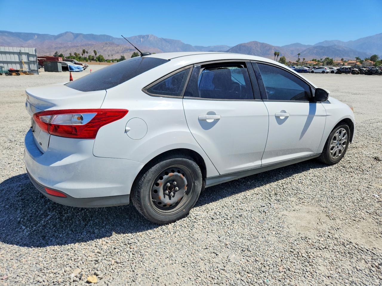 2012 Ford Focus Se White vin: 1FAHP3F25CL196809