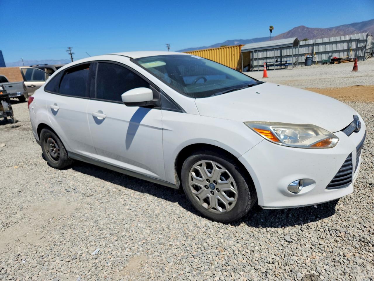 2012 Ford Focus Se White vin: 1FAHP3F25CL196809