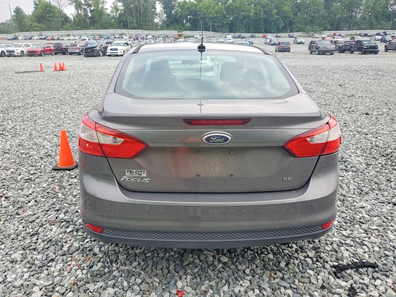 2012 Ford Focus Se Gray vin: 1FAHP3F25CL207694