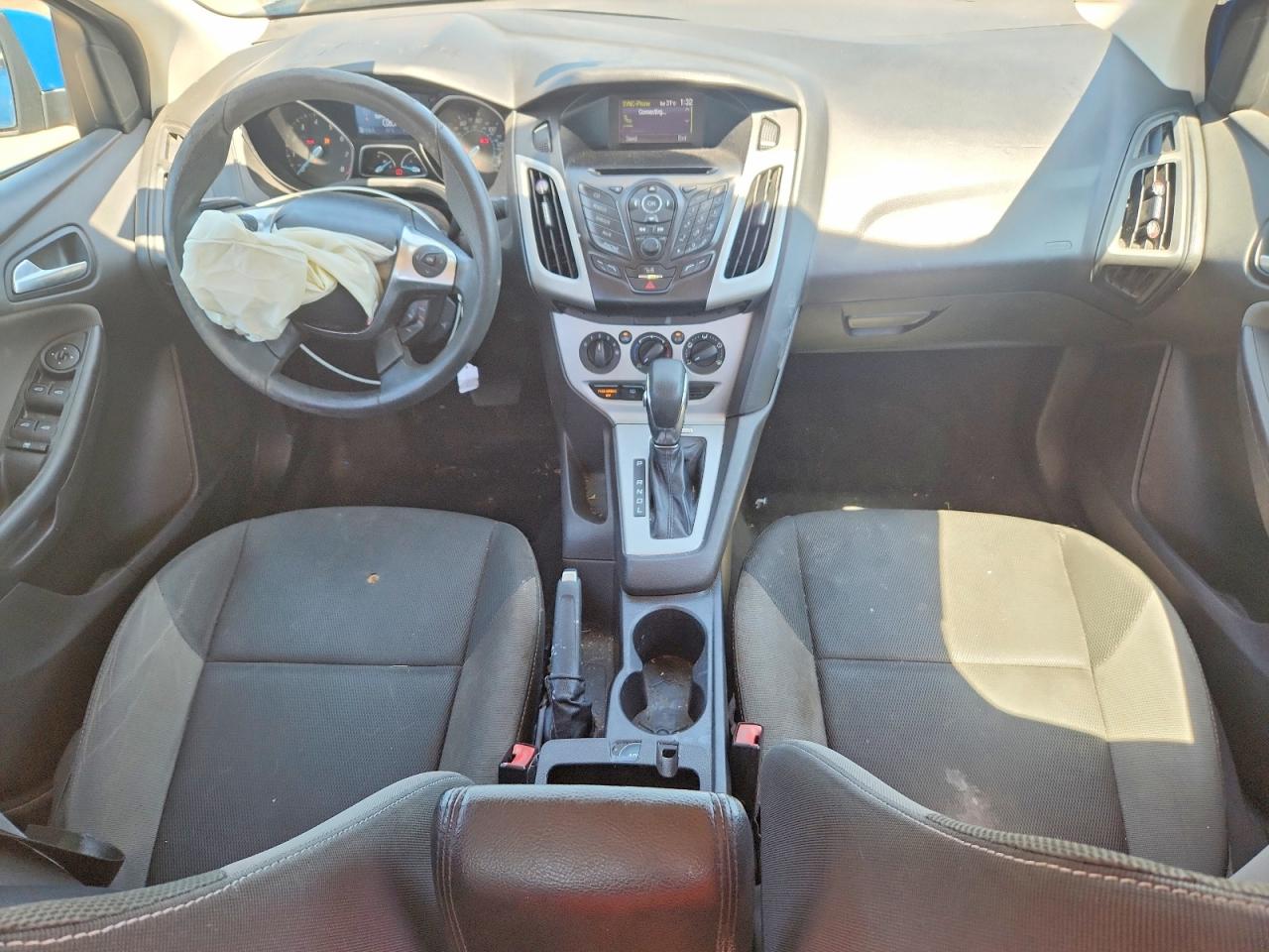 2012 Ford Focus Se Blue vin: 1FAHP3F25CL243725