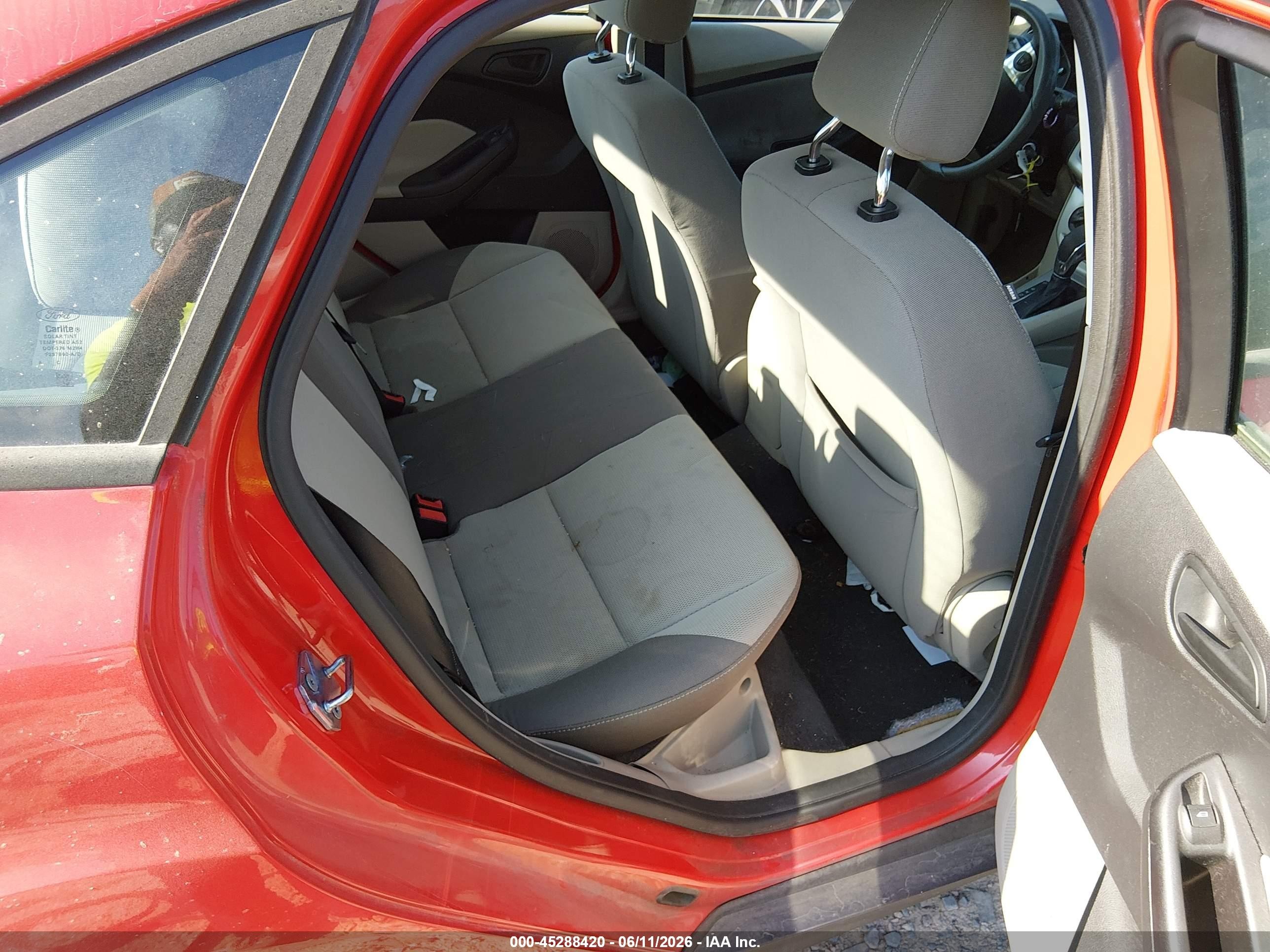 2012 Ford Focus Se Red vin: 1FAHP3F25CL254045