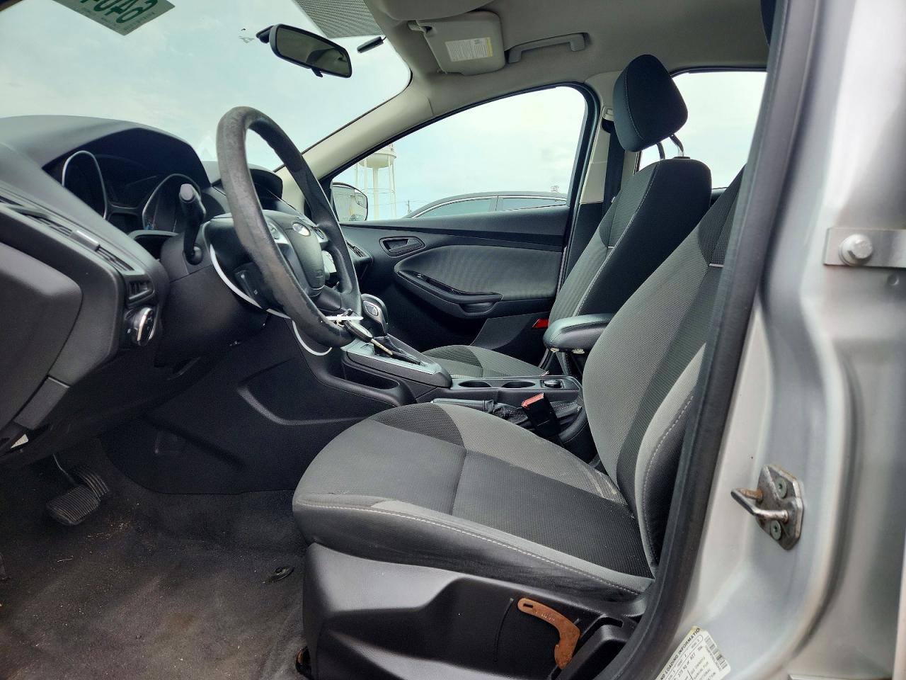 2012 Ford Focus Se Silver vin: 1FAHP3F25CL263442