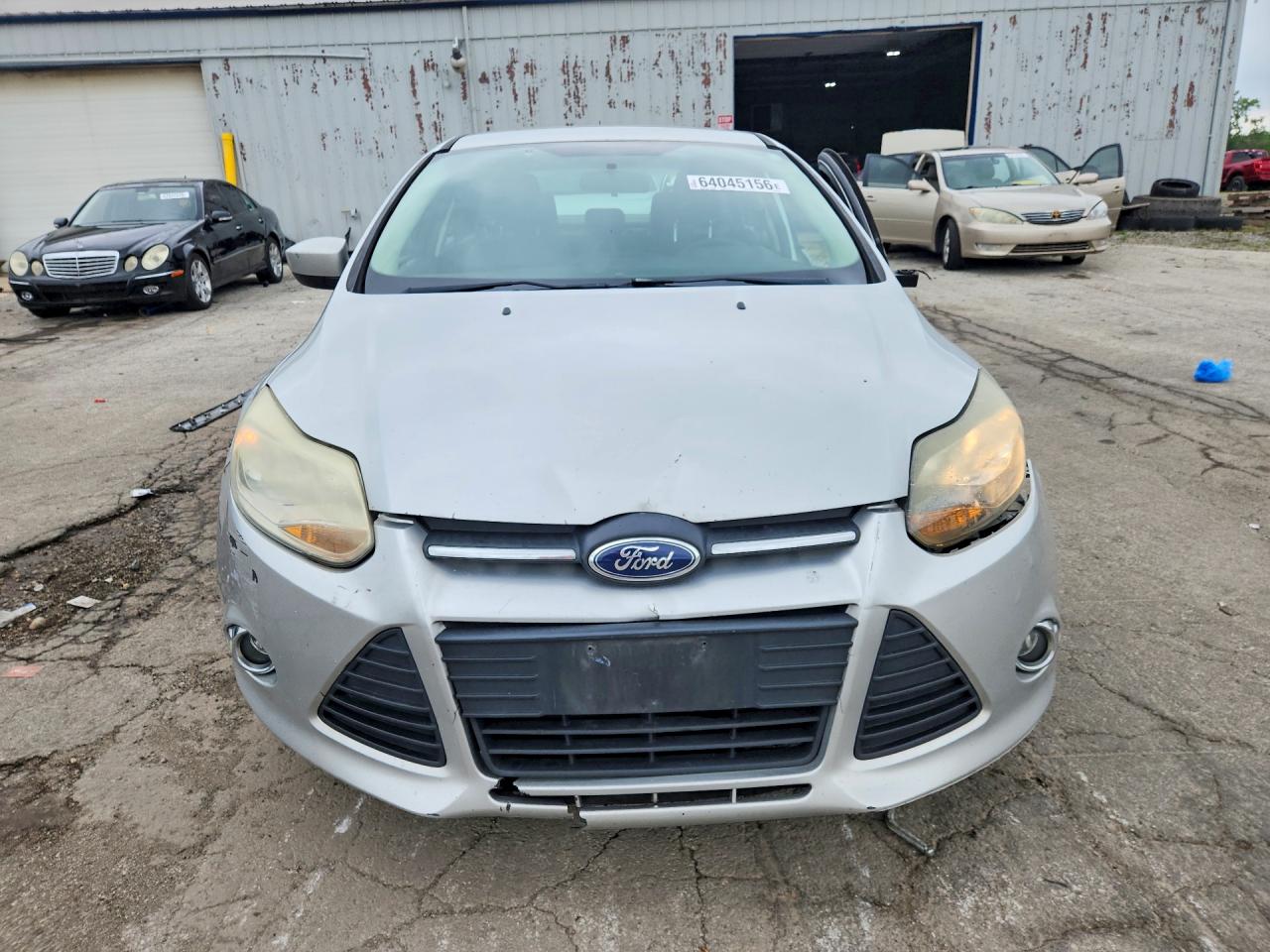 2012 Ford Focus Se Silver vin: 1FAHP3F25CL263442