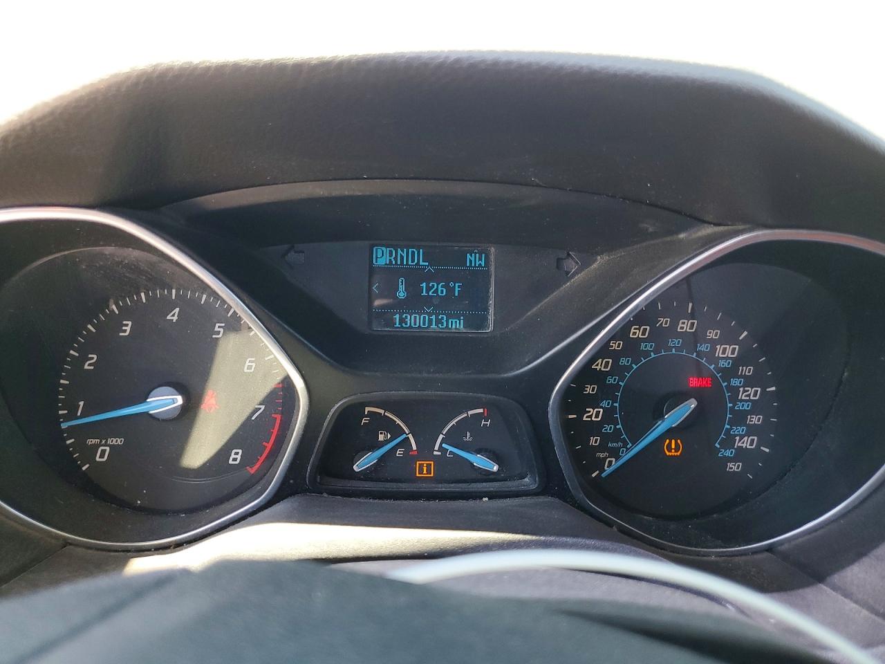 2012 Ford Focus Se Белый vin: 1FAHP3F25CL294500